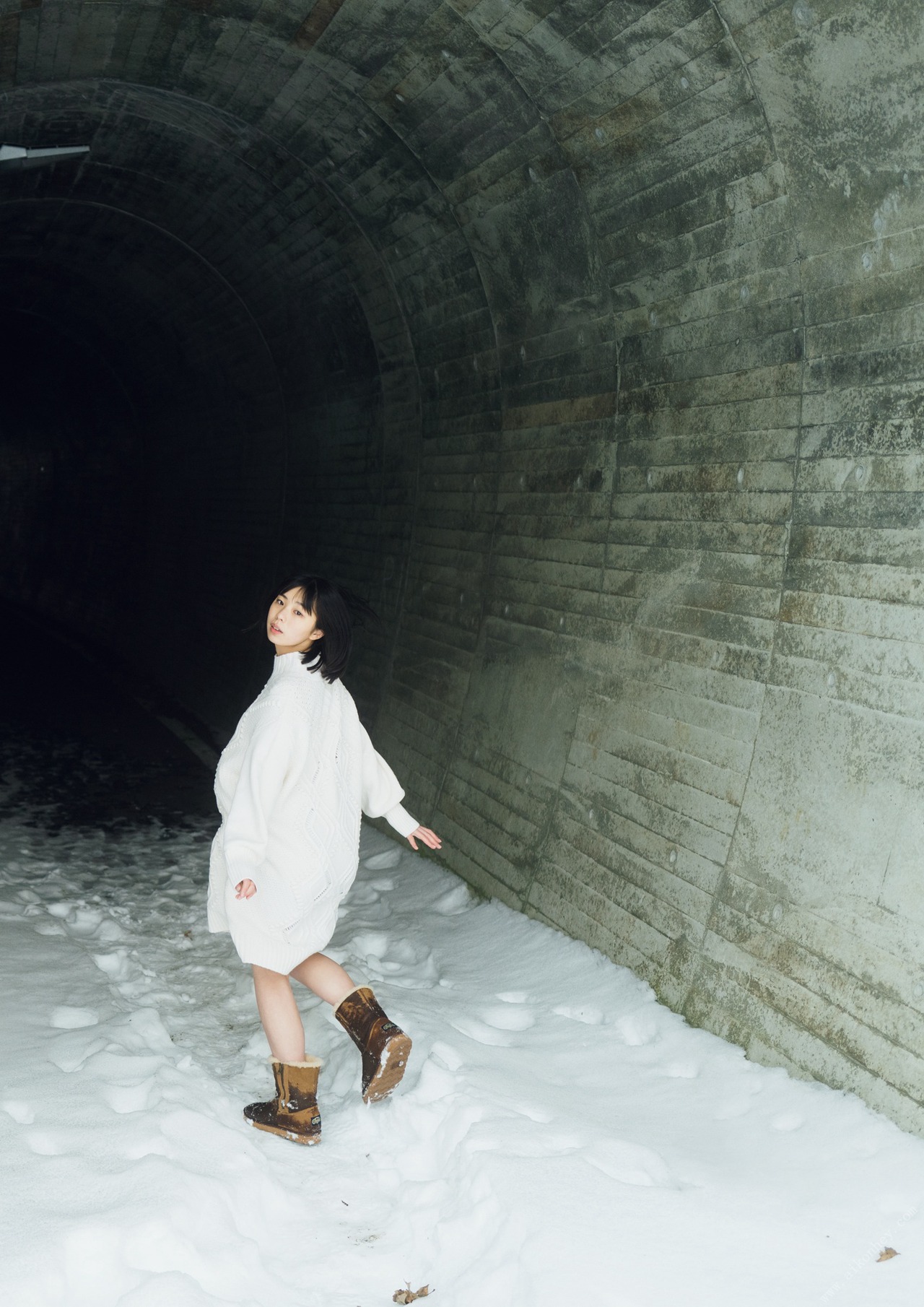 Hina Kikuchi 菊地姫奈, １ｓｔ写真集 はばたき Set.02