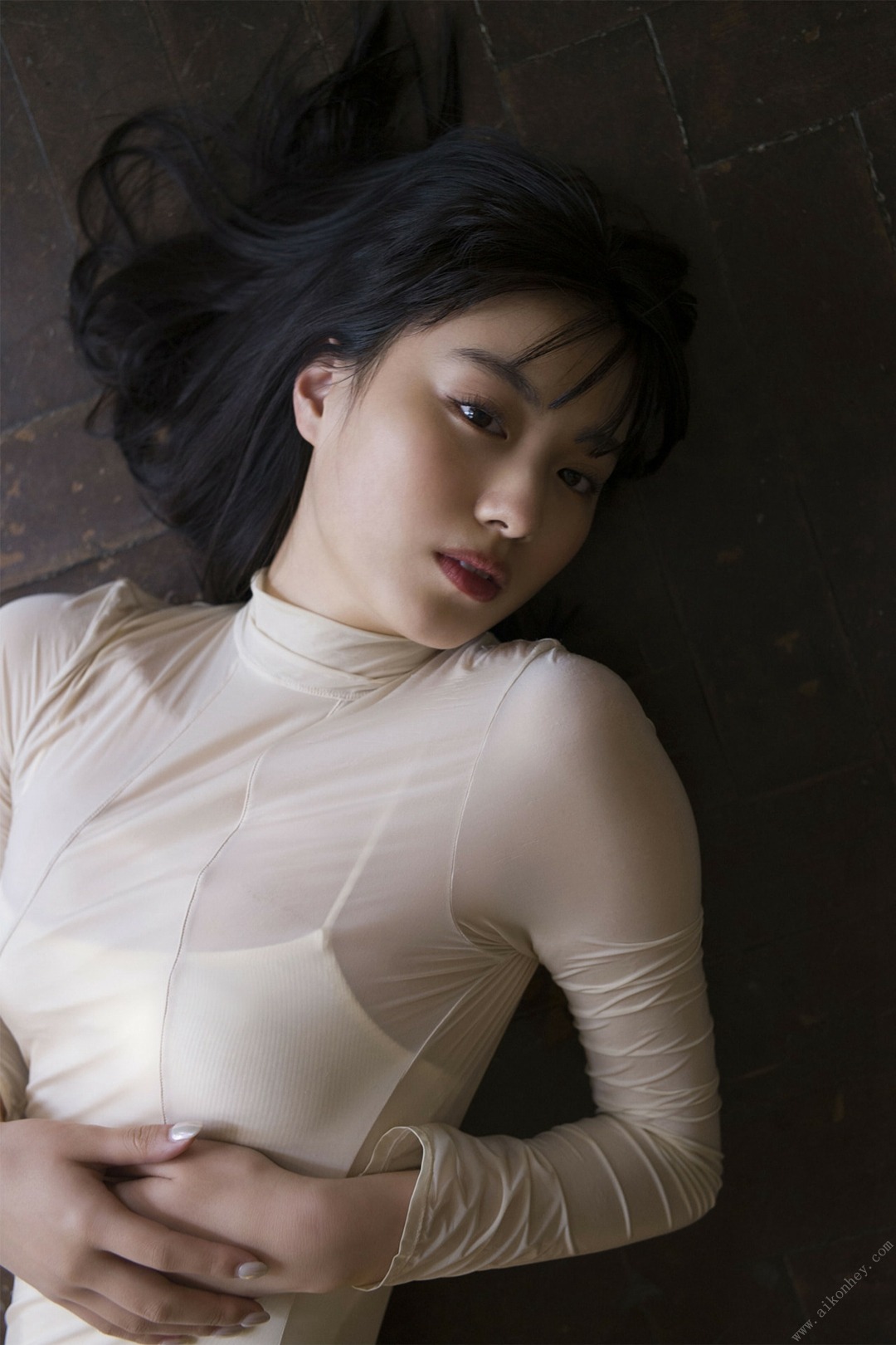 Noa Tsurushima 鶴嶋乃愛, デジタル写真集 １６９カットの大ボリューム『秘密』 Set.02