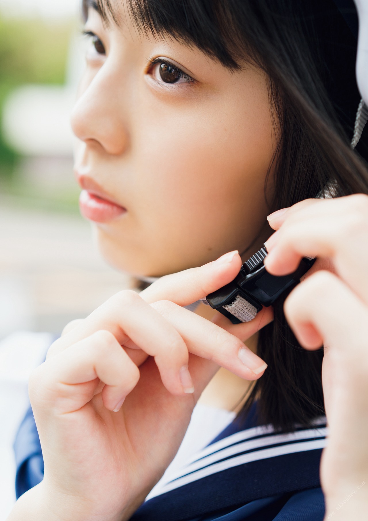 Hina Kikuchi 菊地姫奈, 1st写真集 はばたき Set.01