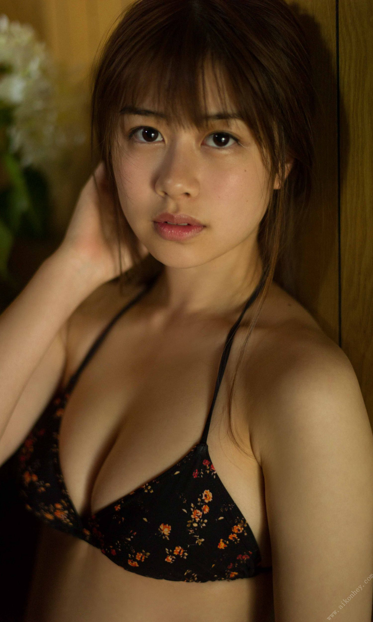 Honoka Wakita 脇田穂乃香, 週プレ Photo Book 海の見える街 Set.01