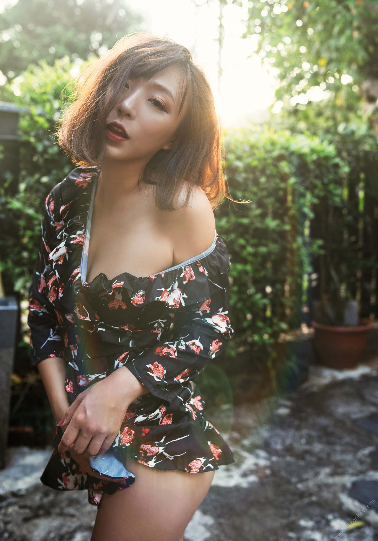 RedBoy全新企劃 二分之一雙重刺激女女 寫真書 Set.01
