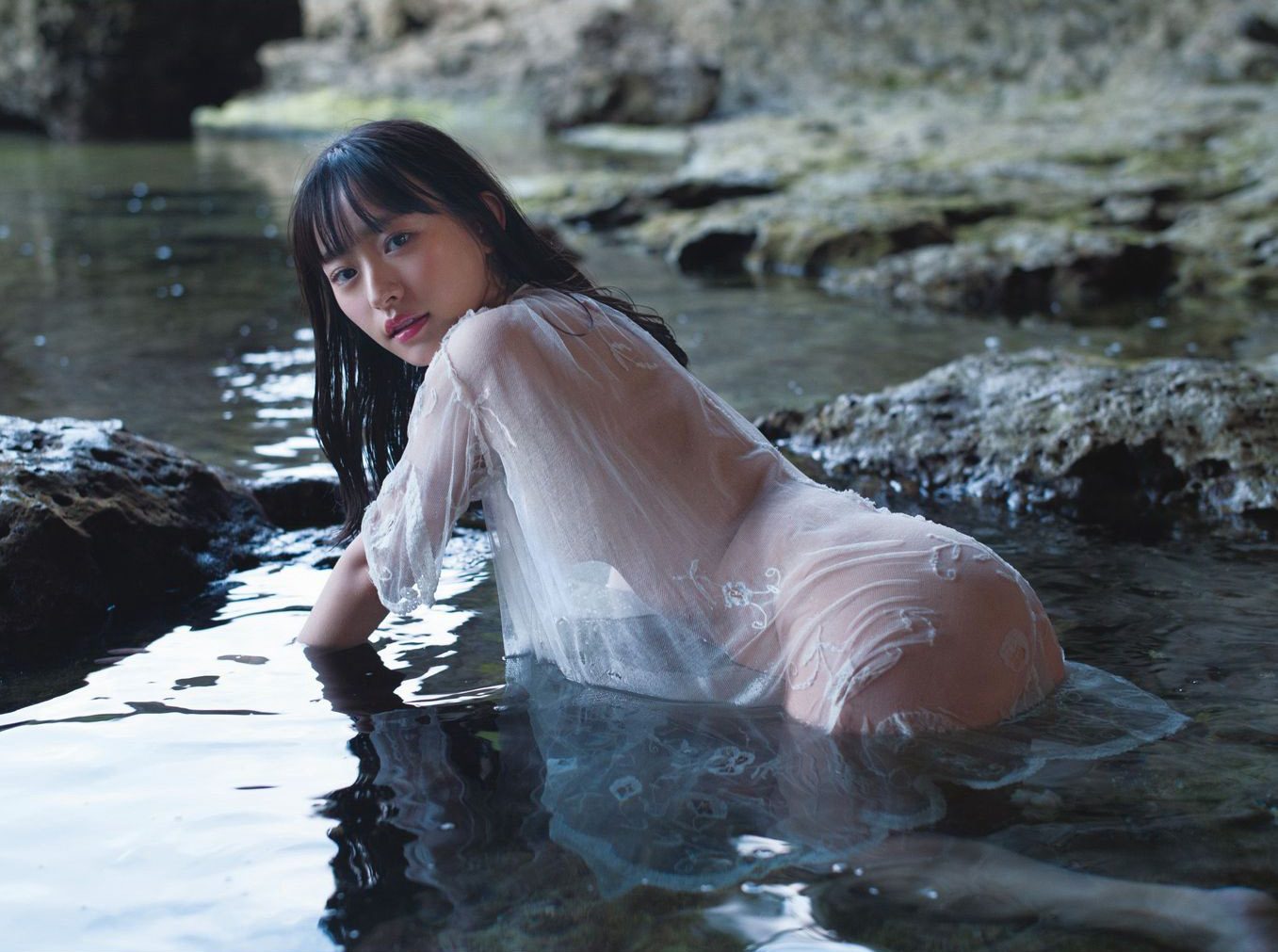 Kanami Takasaki 高崎かなみ, 週プレ Photo Book カナミノナカミ Set.04