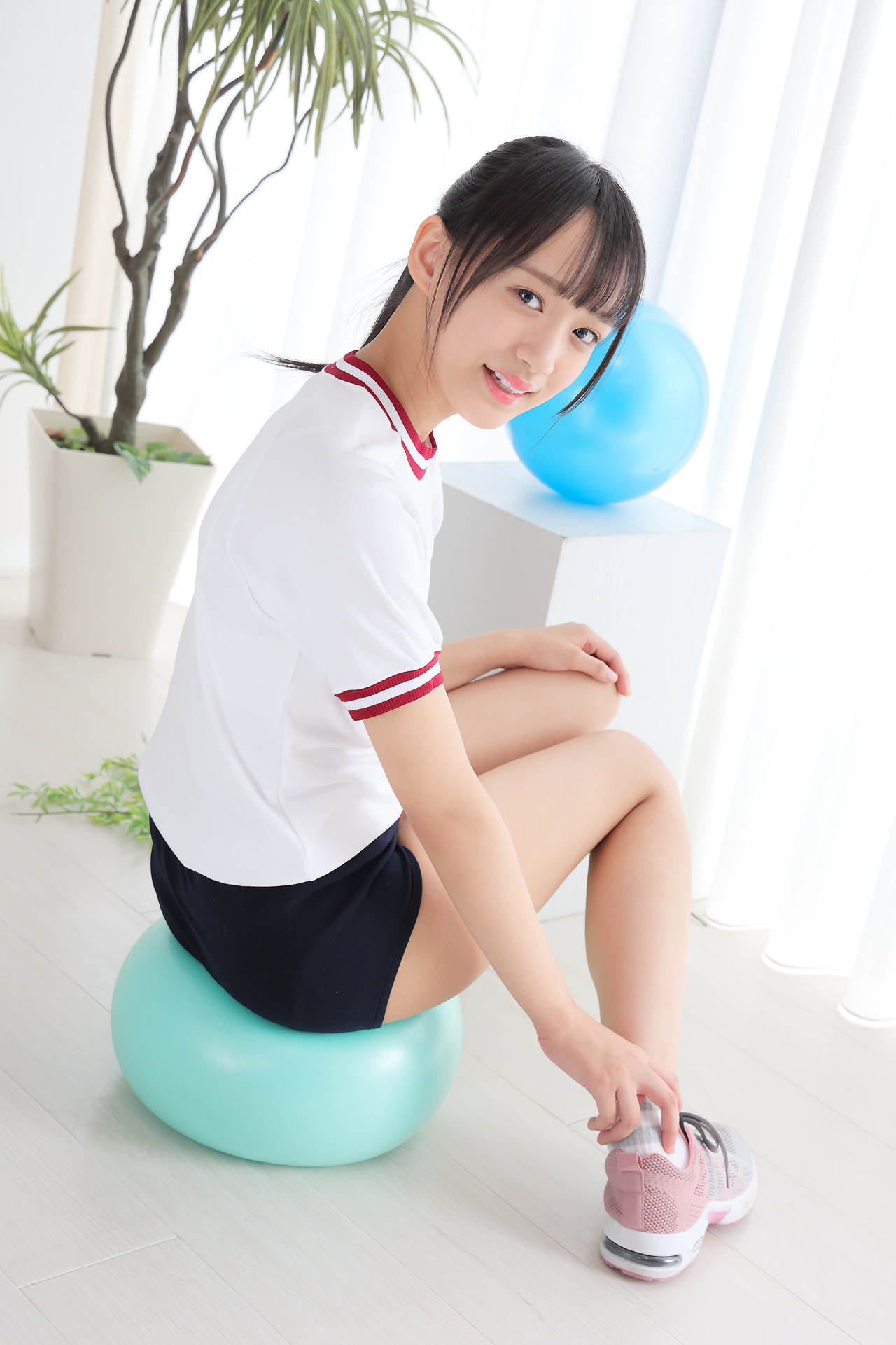 Yuna Sakiyama 咲山ゆな, [Minisuka.tv] 2022.05.19 Regular Gallery 02
