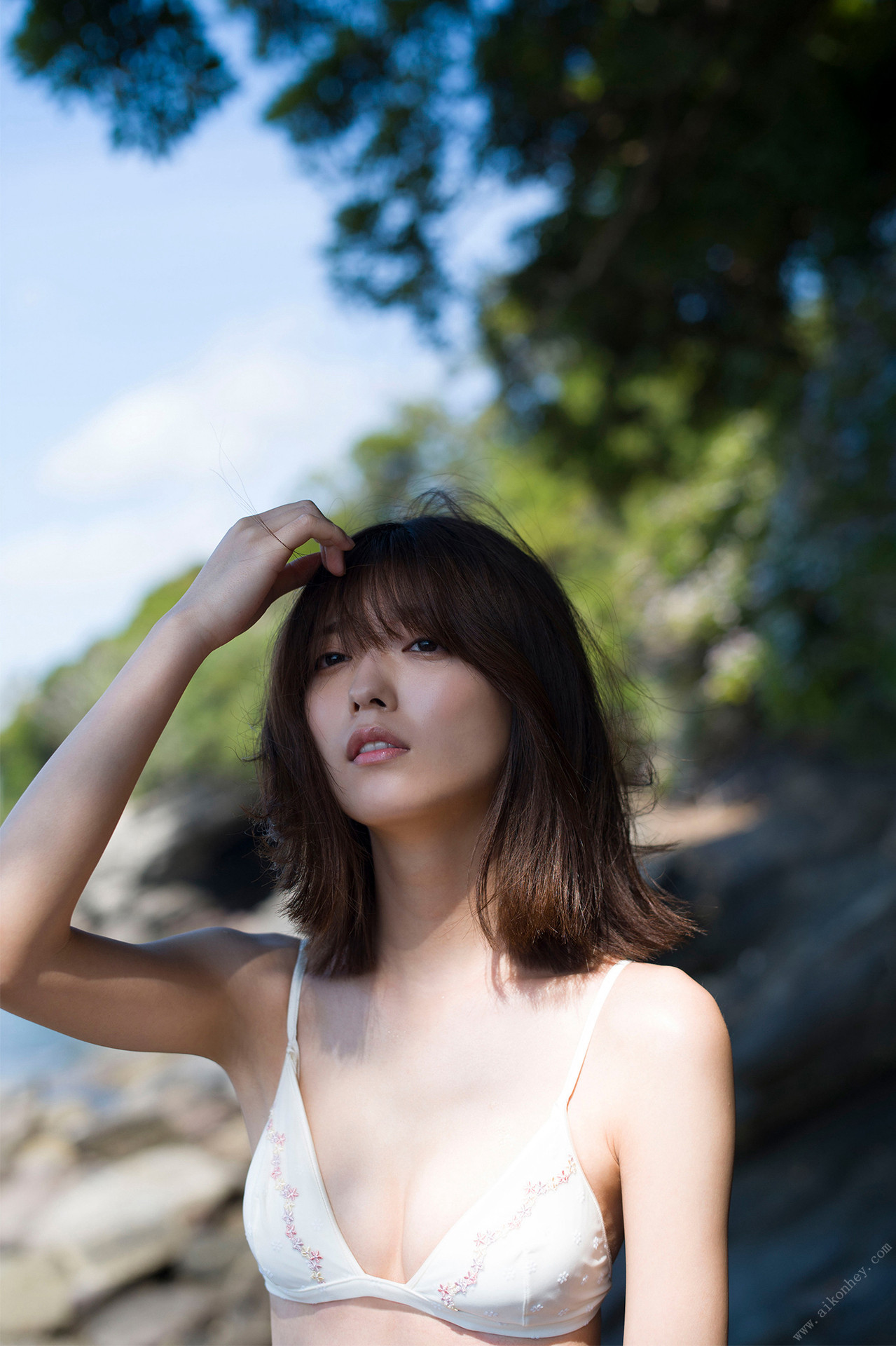 Mio Kudo 工藤美桜, ＦＲＩＤＡＹデジタル写真集 センチメンタルな柔肌 Set.04