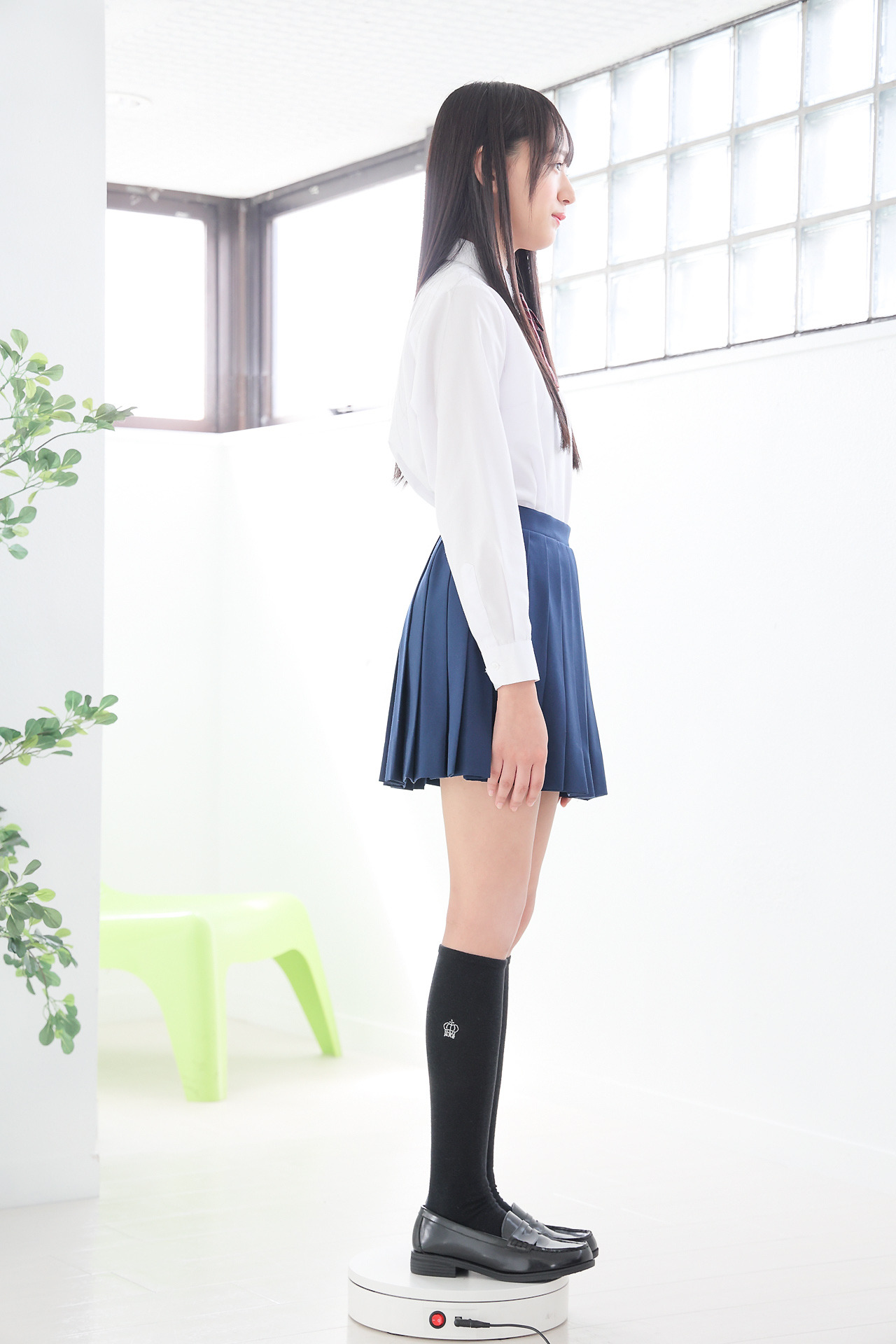 Yuna Sakiyama 咲山ゆな, [Minisuka.tv] 2022.05.05 Regular Gallery 01