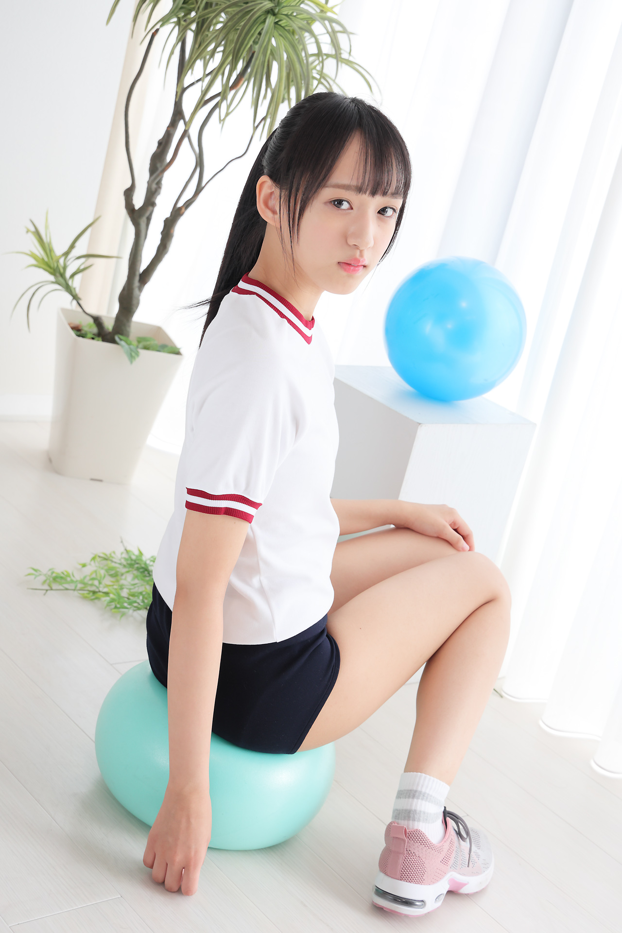 Yuna Sakiyama 咲山ゆな, [Minisuka.tv] 2022.05.19 Regular Gallery 02