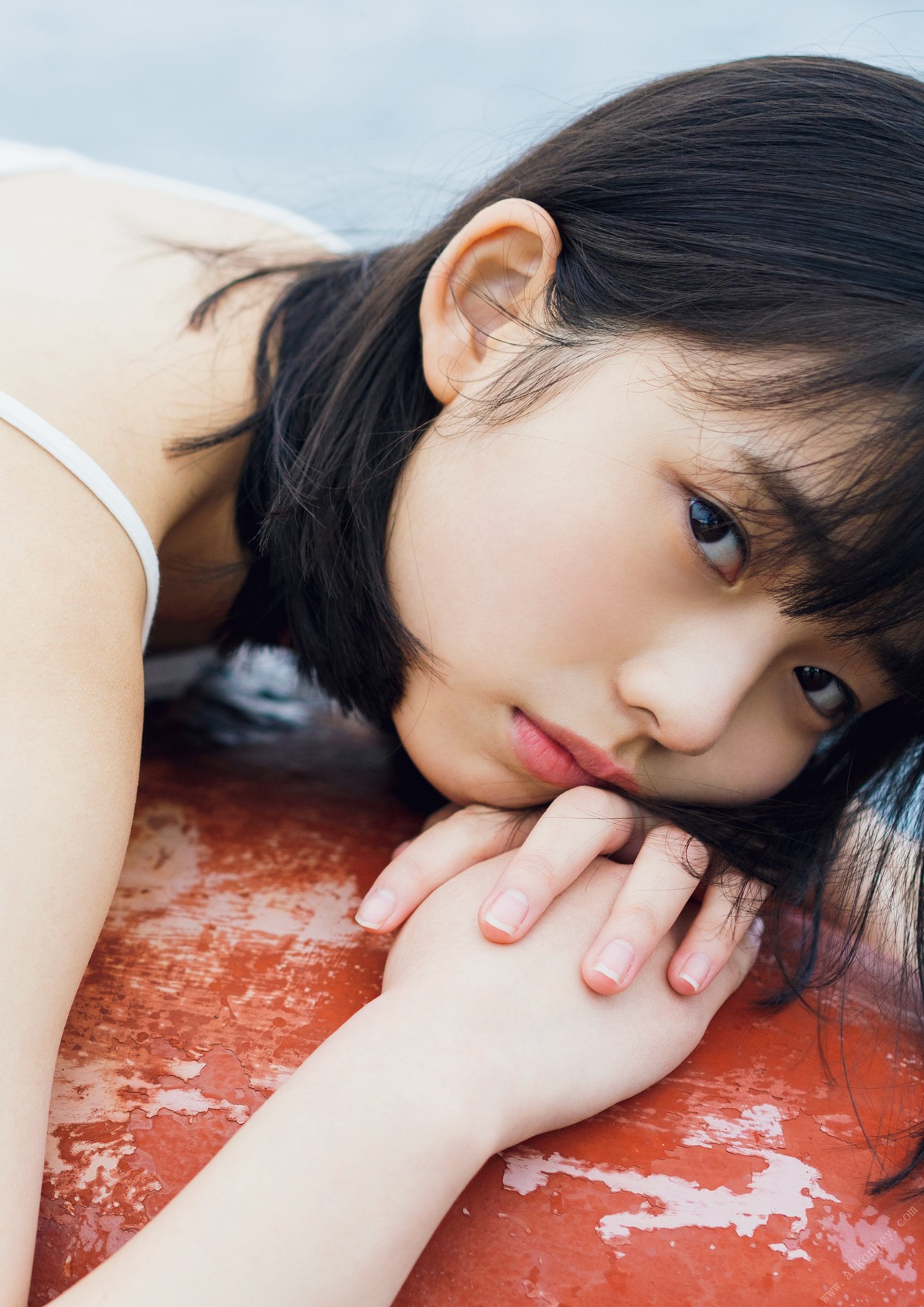 Hina Kikuchi 菊地姫奈, 1st写真集 はばたき Set.04
