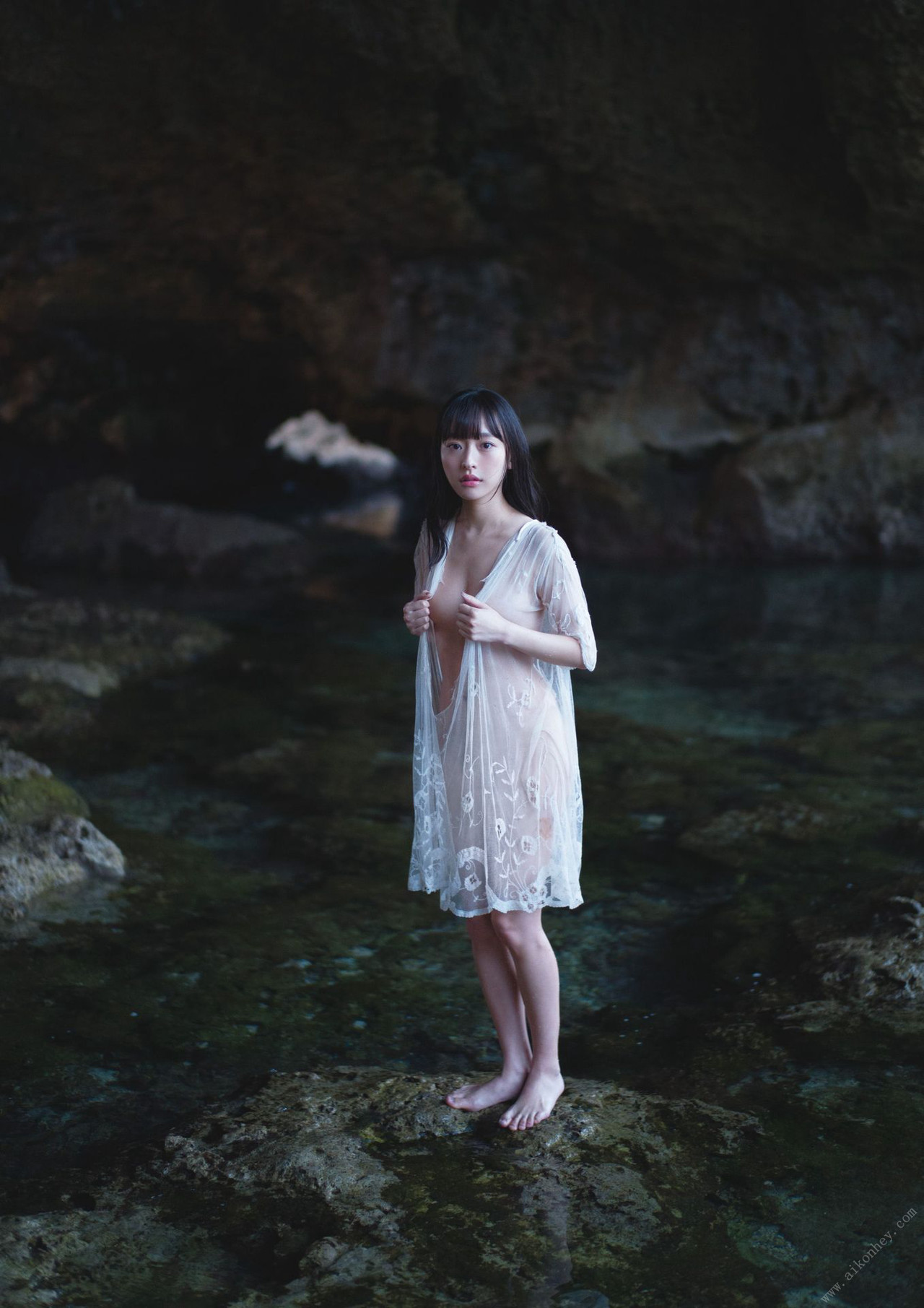 Kanami Takasaki 高崎かなみ, 週プレ Photo Book カナミノナカミ Set.04