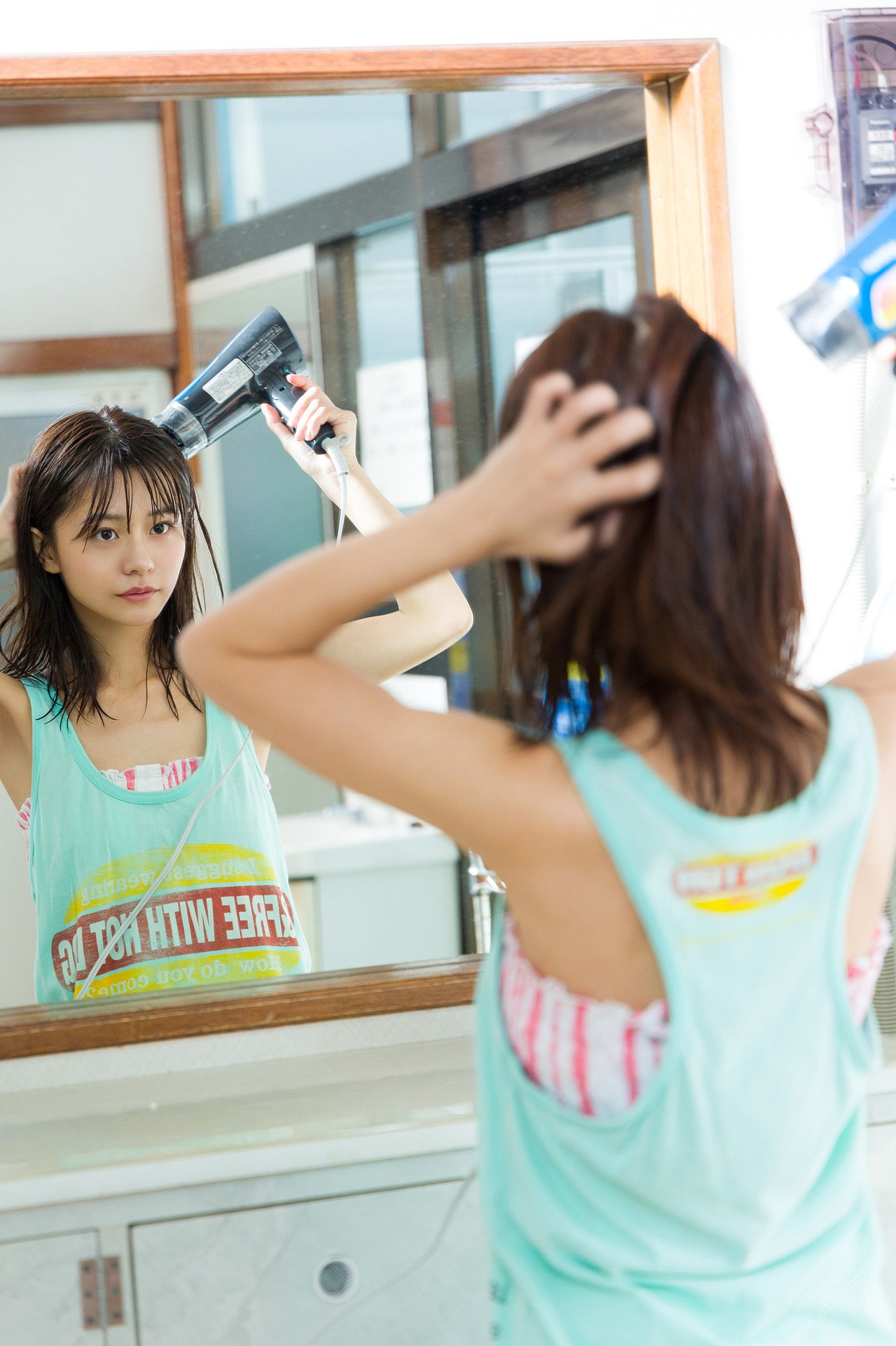 Yui Asakura 浅倉唯, デジタル限定 熱いのは誰のせい スピサン グラビアフォトブック Set.01