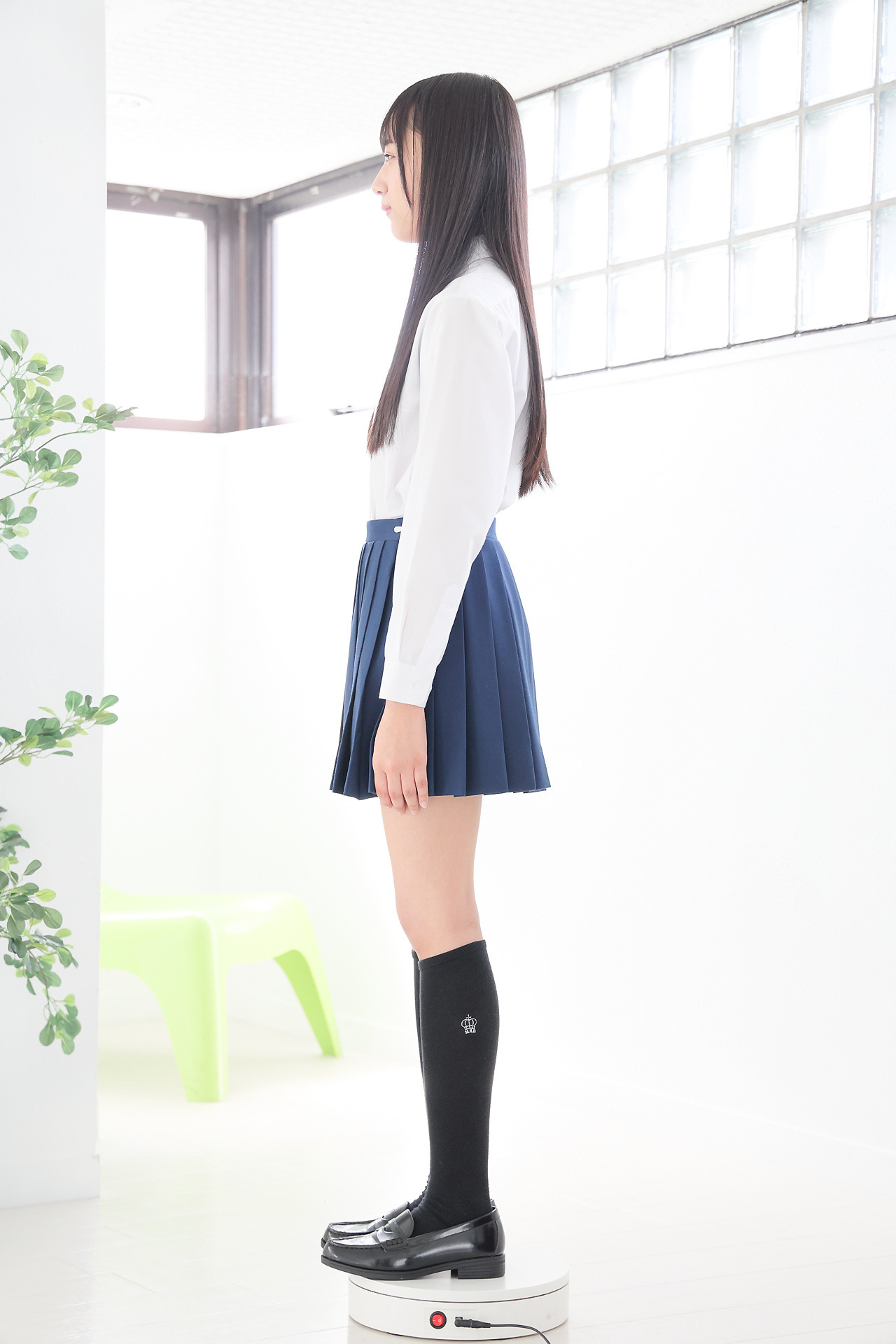 Yuna Sakiyama 咲山ゆな, [Minisuka.tv] 2022.05.05 Regular Gallery 01