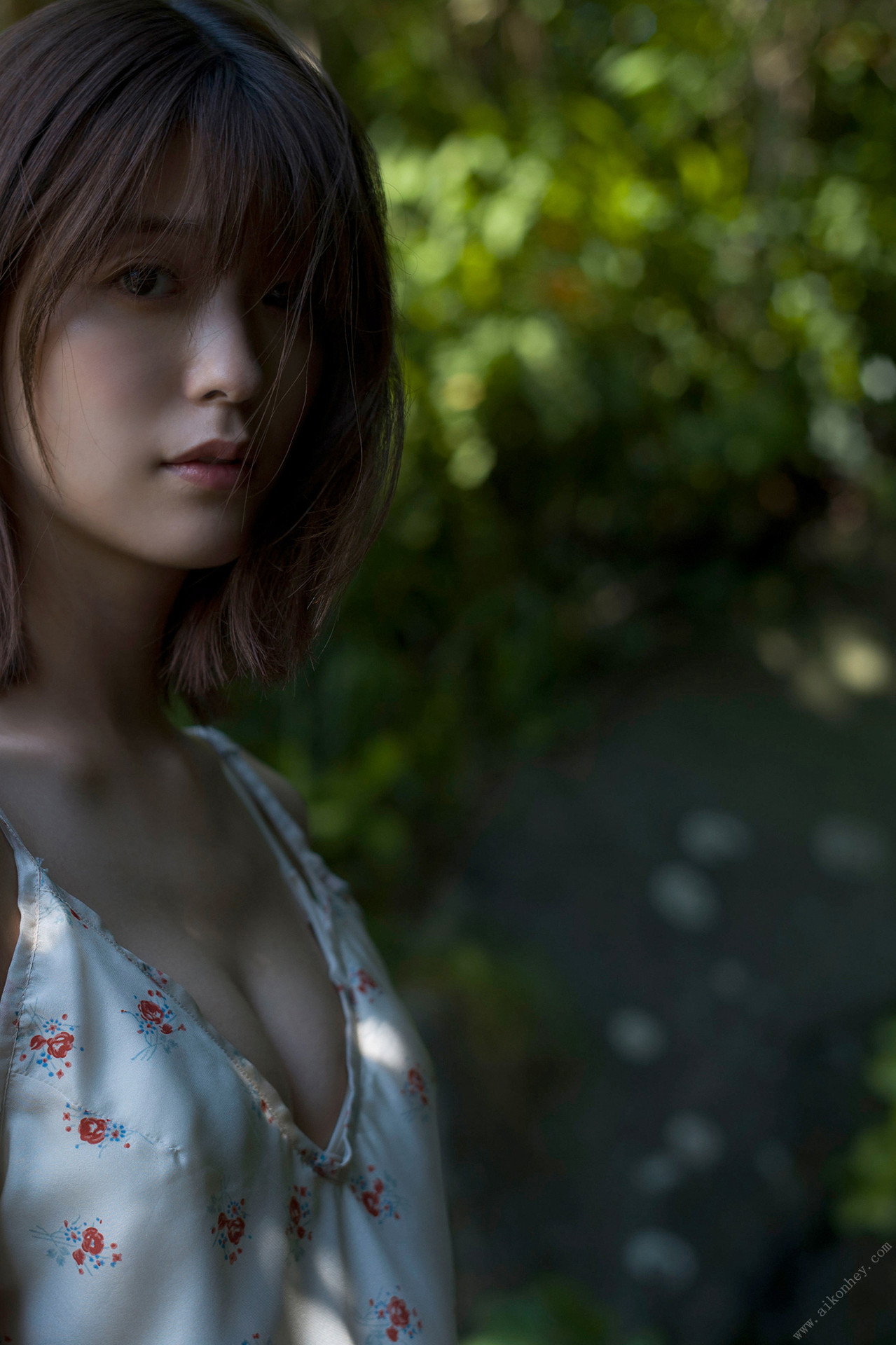 Mio Kudo 工藤美桜, ＦＲＩＤＡＹデジタル写真集 センチメンタルな柔肌 Set.04