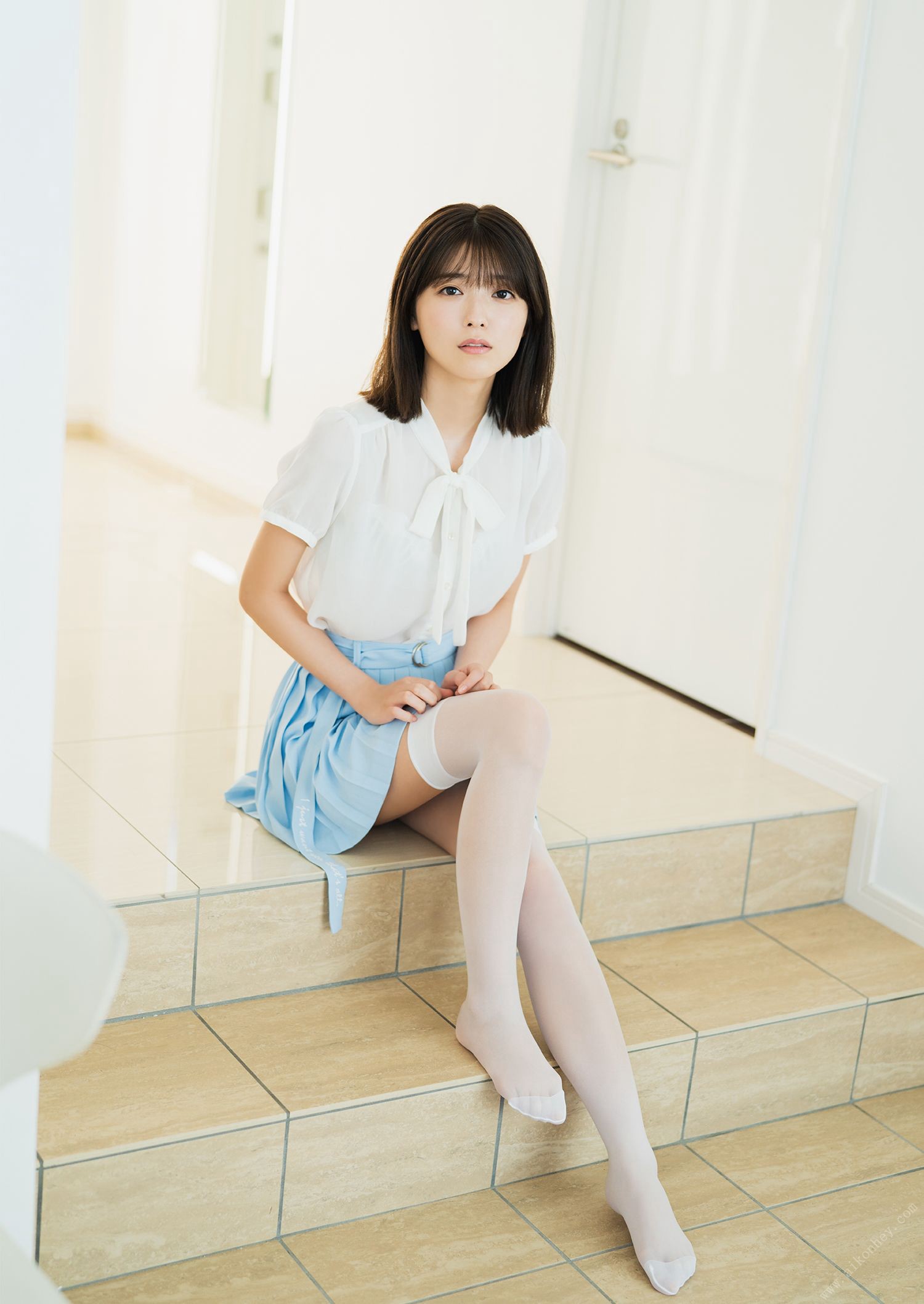 Mio Kudo 工藤美桜, デジタル限定 YJ Photo Book 「不思議」 Set.01