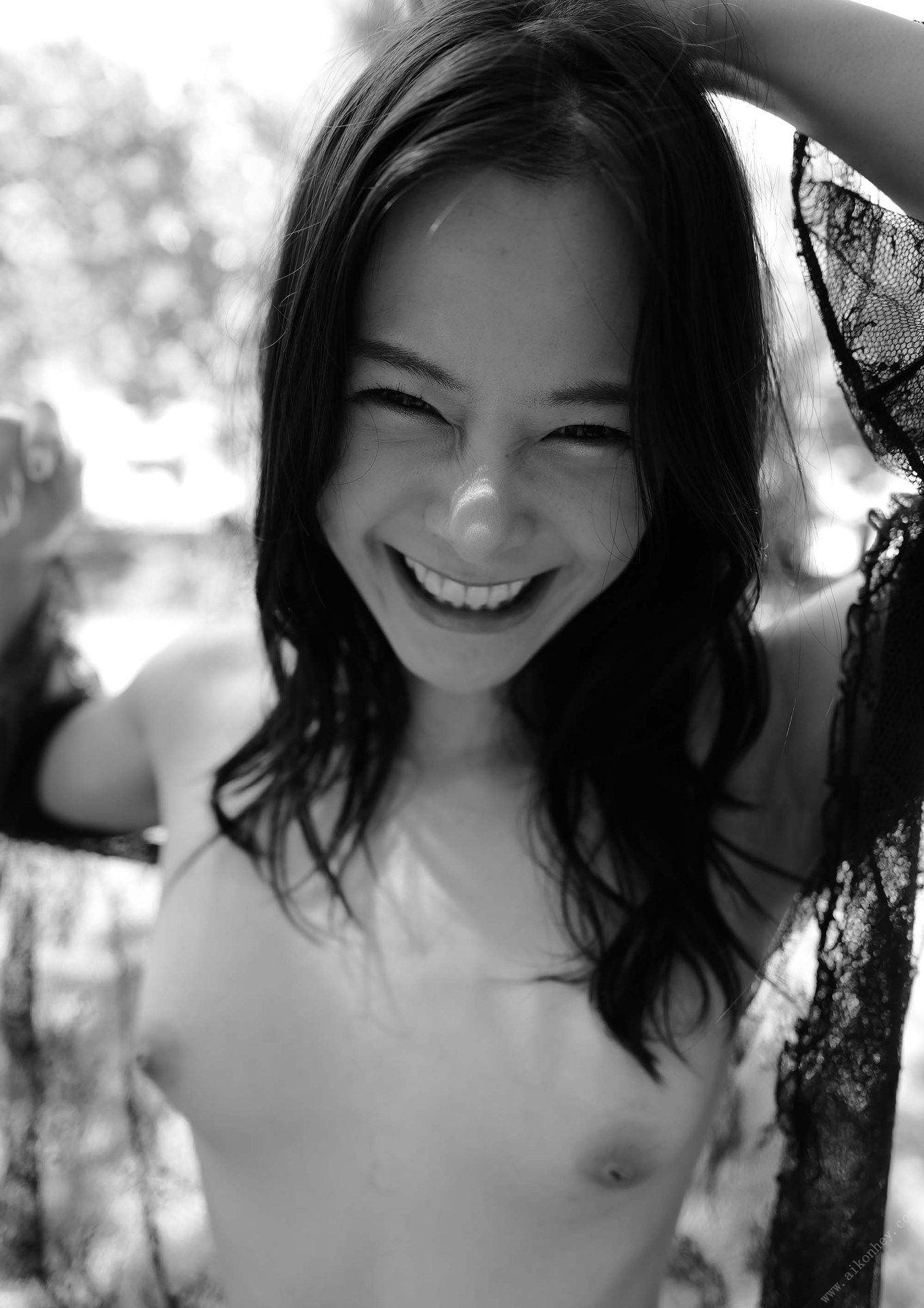 Nene Yoshitaka 吉高寧々, デジタル写真集 「Revelation」 EPISODE：Final Set.01
