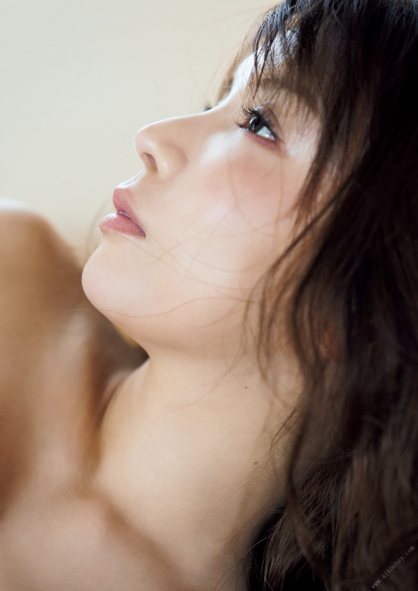 Miu Nakamura 仲村美海, 写真集 「Miu」 Set.01