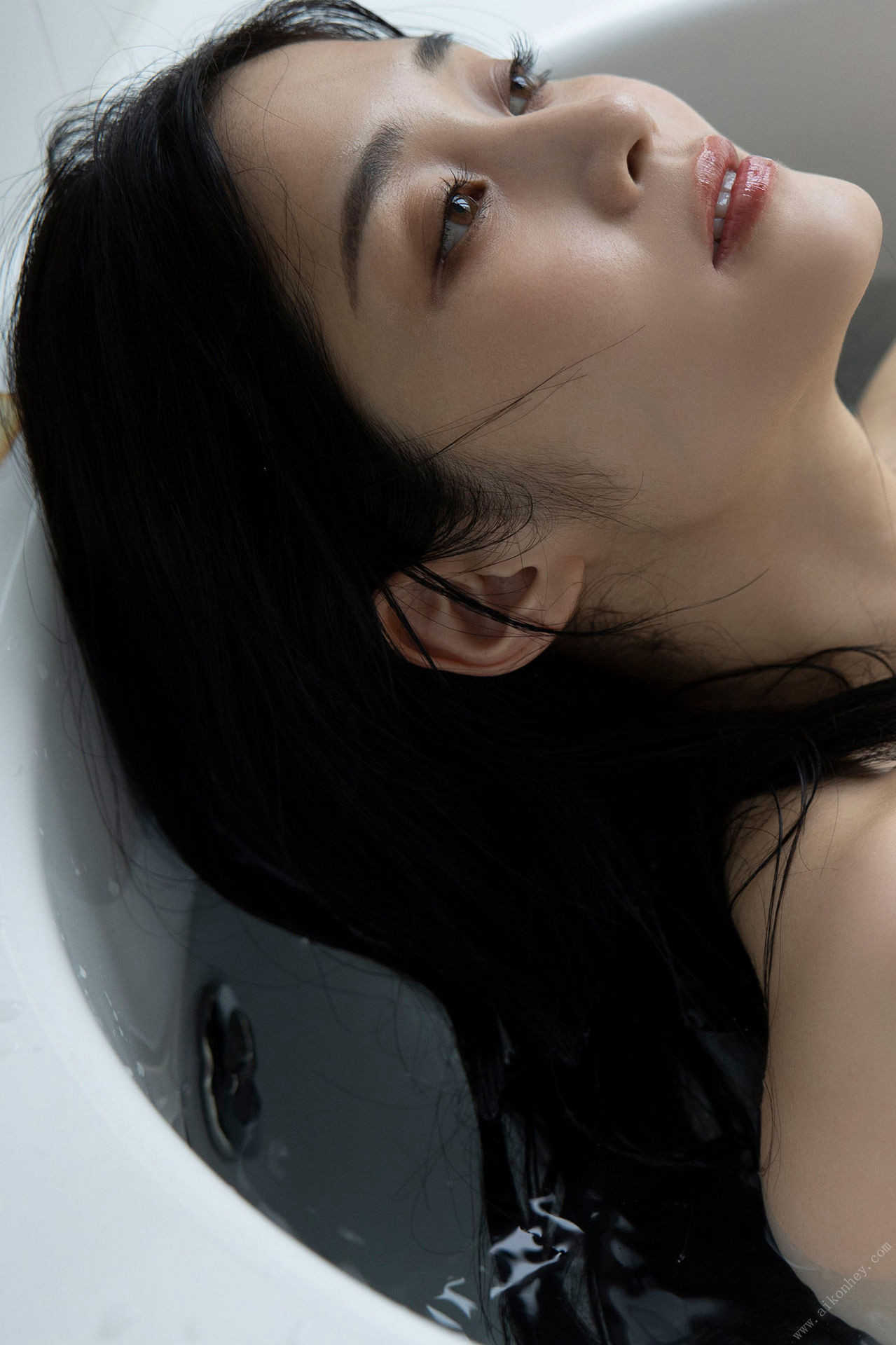 Rin Takahashi 高橋凛, 週刊ポストデジタル写真集 理想ノカラダ Set.03
