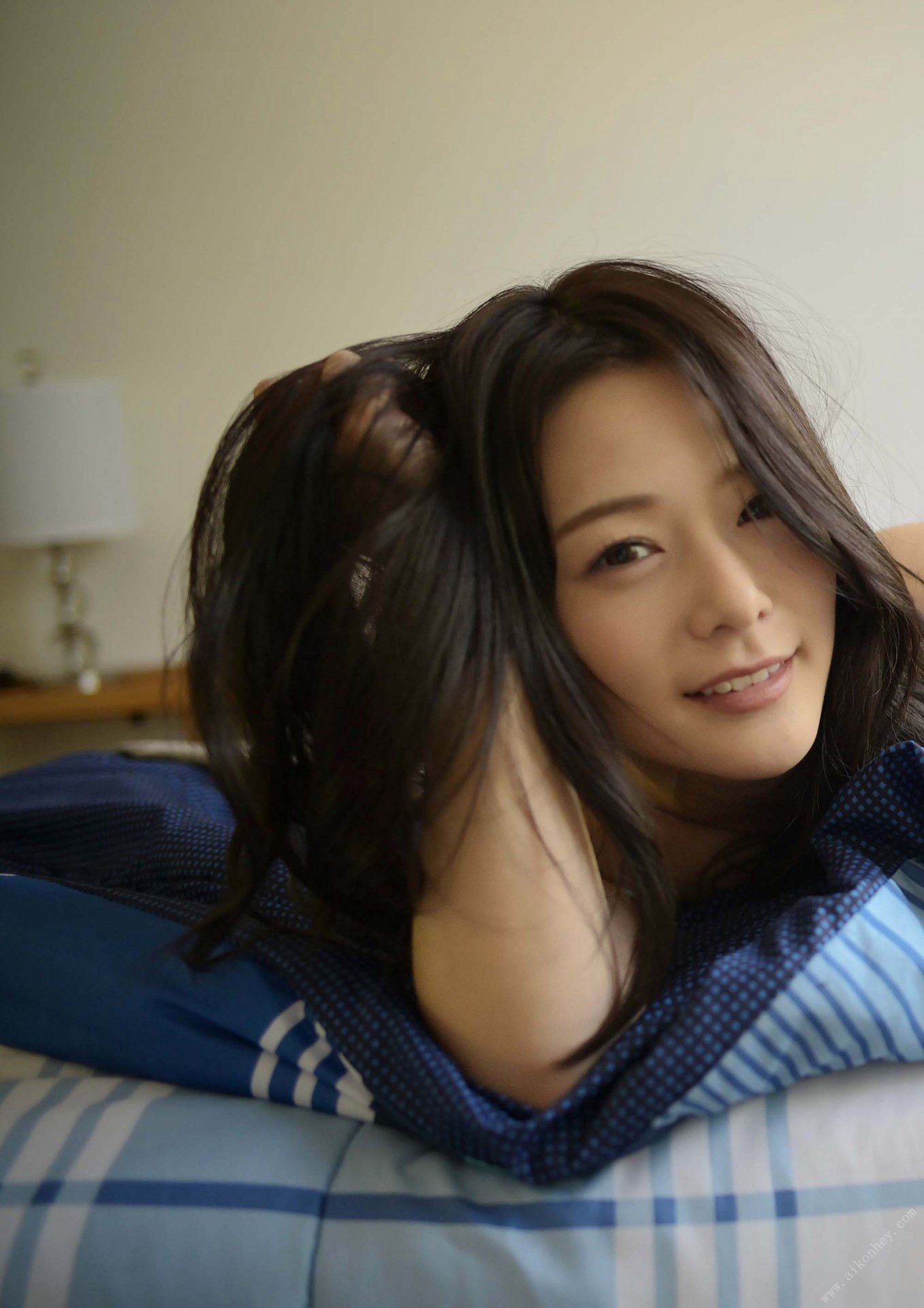 Nene Yoshitaka 吉高寧々, デジタル写真集 「Revelation」 EPISODE：Final Set.04