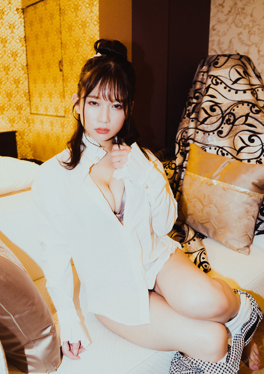 Rena Momozono 桃園怜奈, #Escape 写真集 Set.03