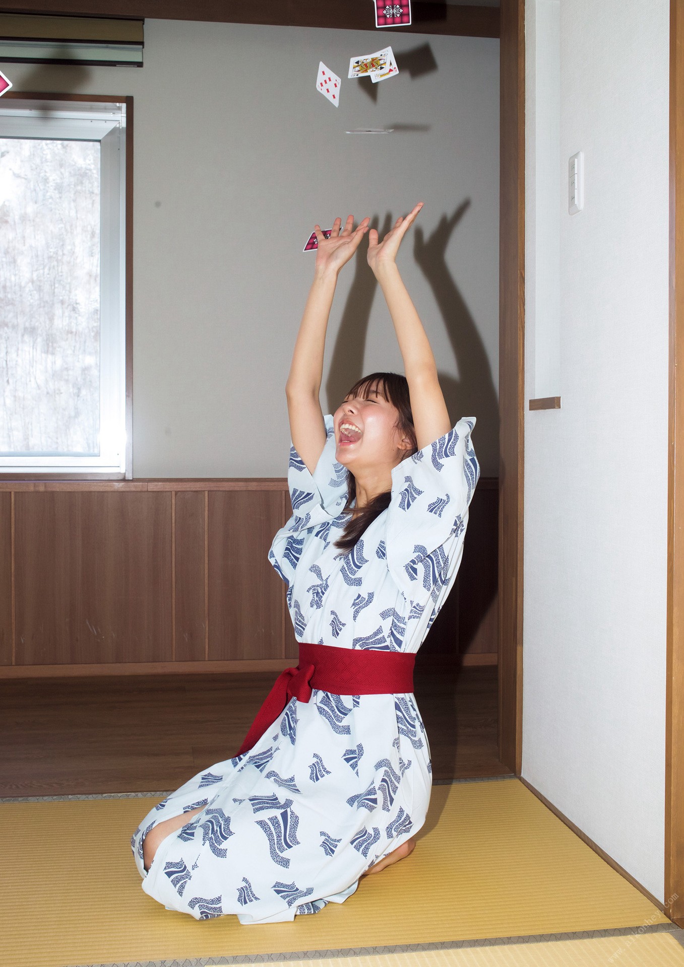 Asuka Kawazu 川津明日香, ファースト写真集 「明日から。」 Set.02