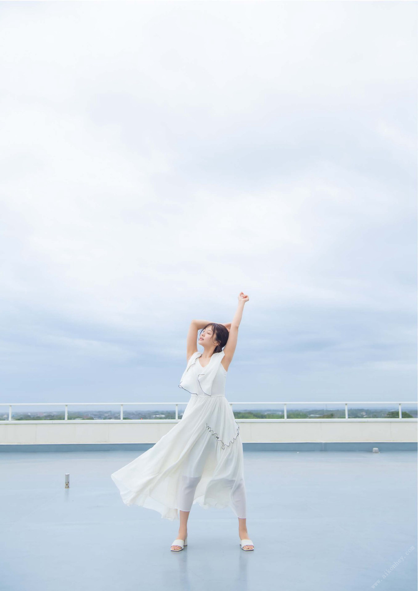 Rin Natsuki 夏木りん, デジタル写真集 「Endless Summer」 Set.02