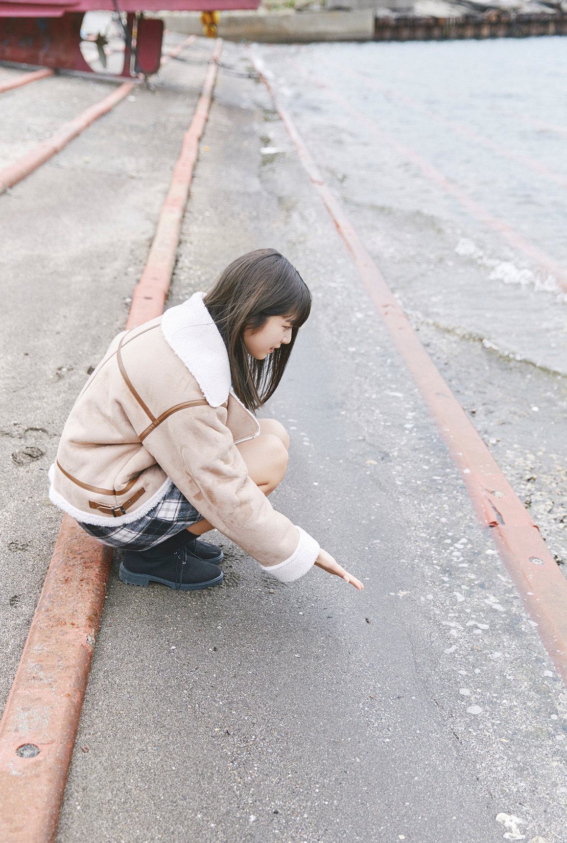 Rio Yoshida 吉田莉桜, デジタル写真集 気づいたら、恋 Set.01
