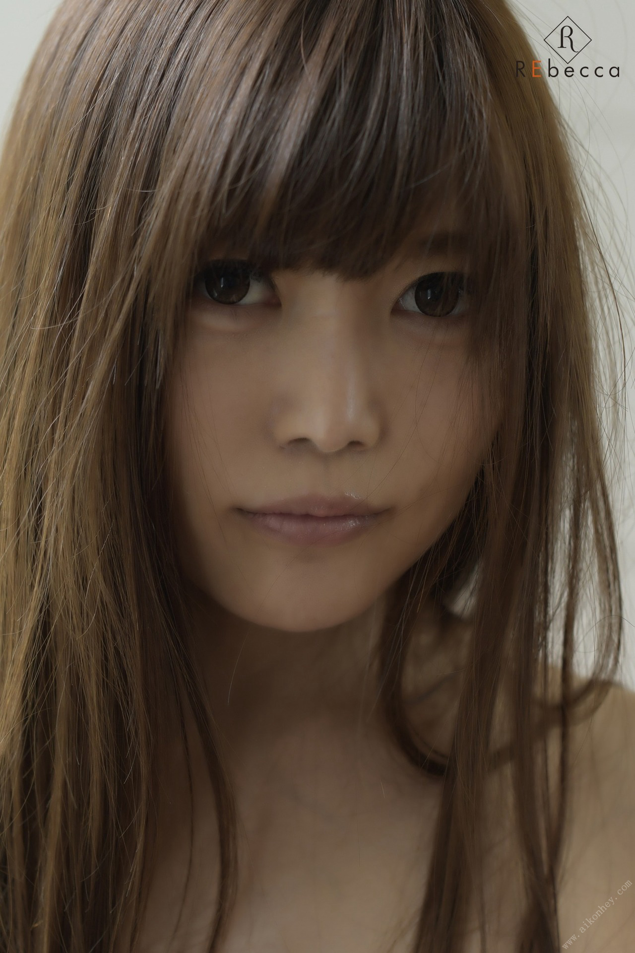 Riria Sakaki 榊梨々亜, Rebecca 写真集 Stylish Charming Set.01