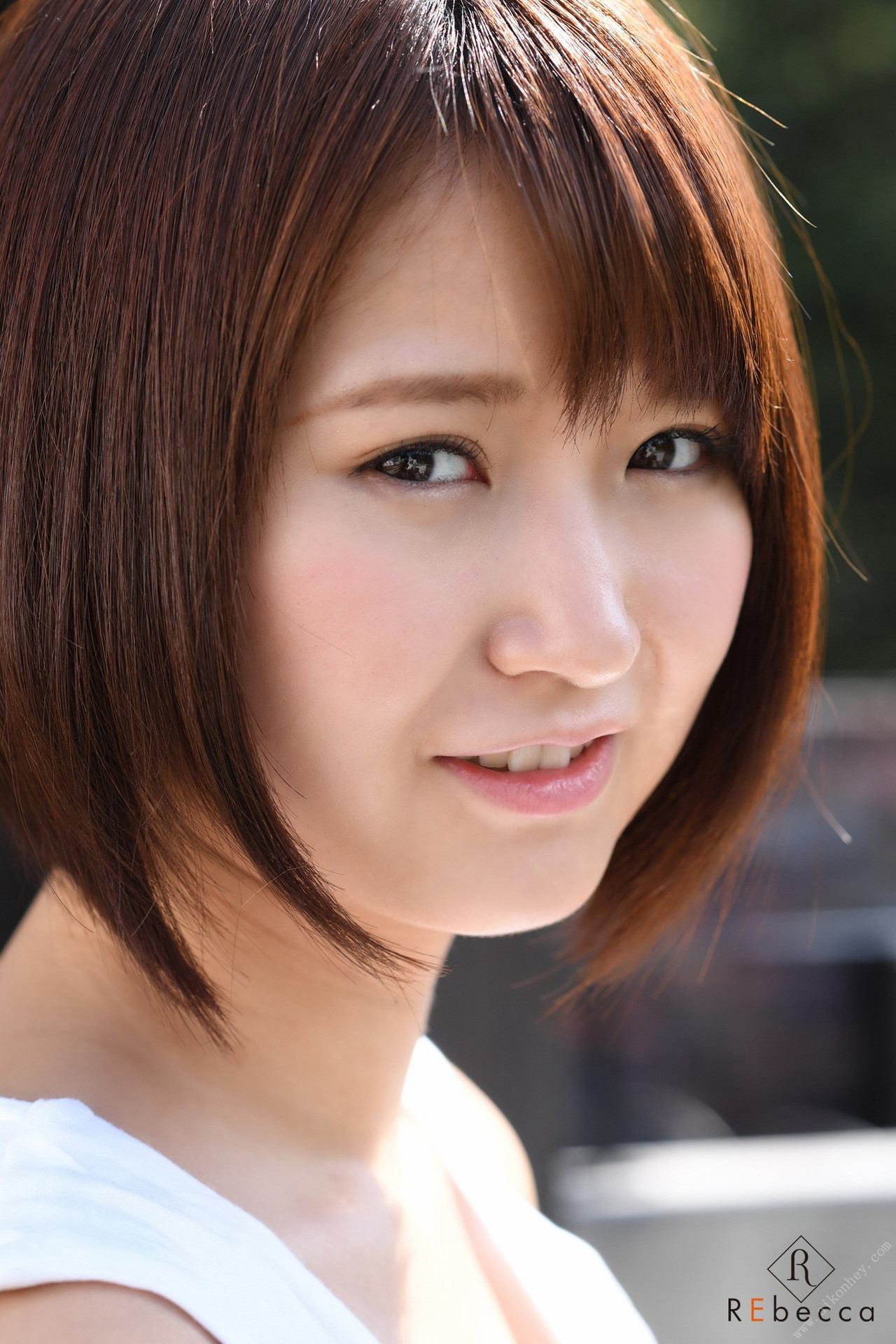 Yuuri Fukada 深田結梨, Rebecca 写真集 「Yuuri Deep Impact」 Set.01