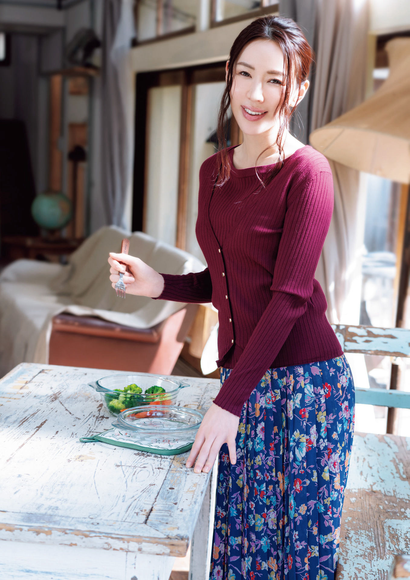 Kazuko Iwamoto 岩本和子, 写真集 「たわむれ」 Set.01