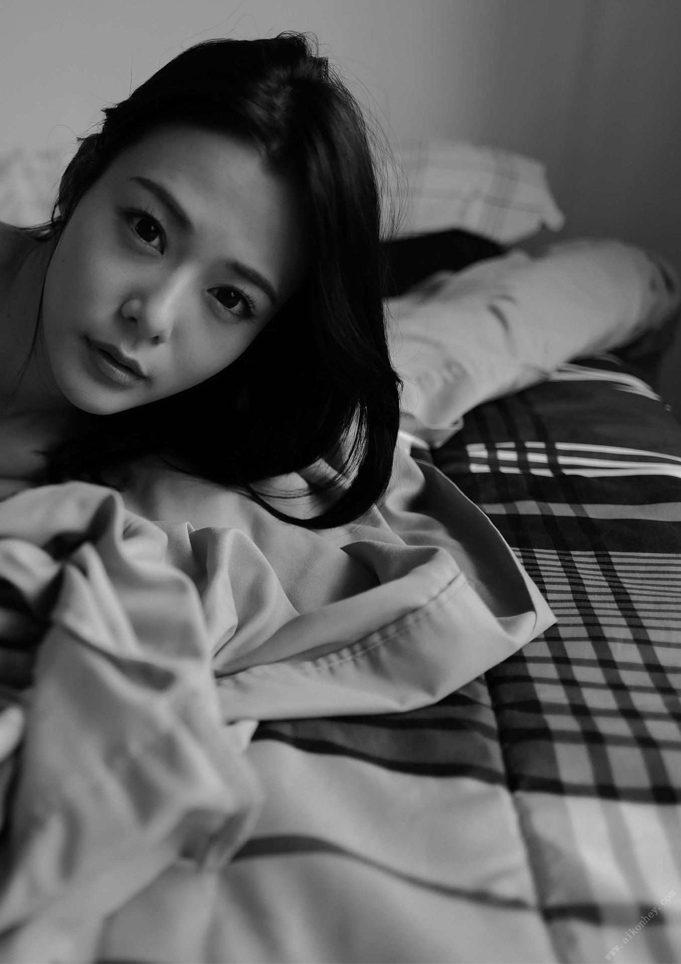 Nene Yoshitaka 吉高寧々, デジタル写真集 「Revelation」 EPISODE：Final Set.04