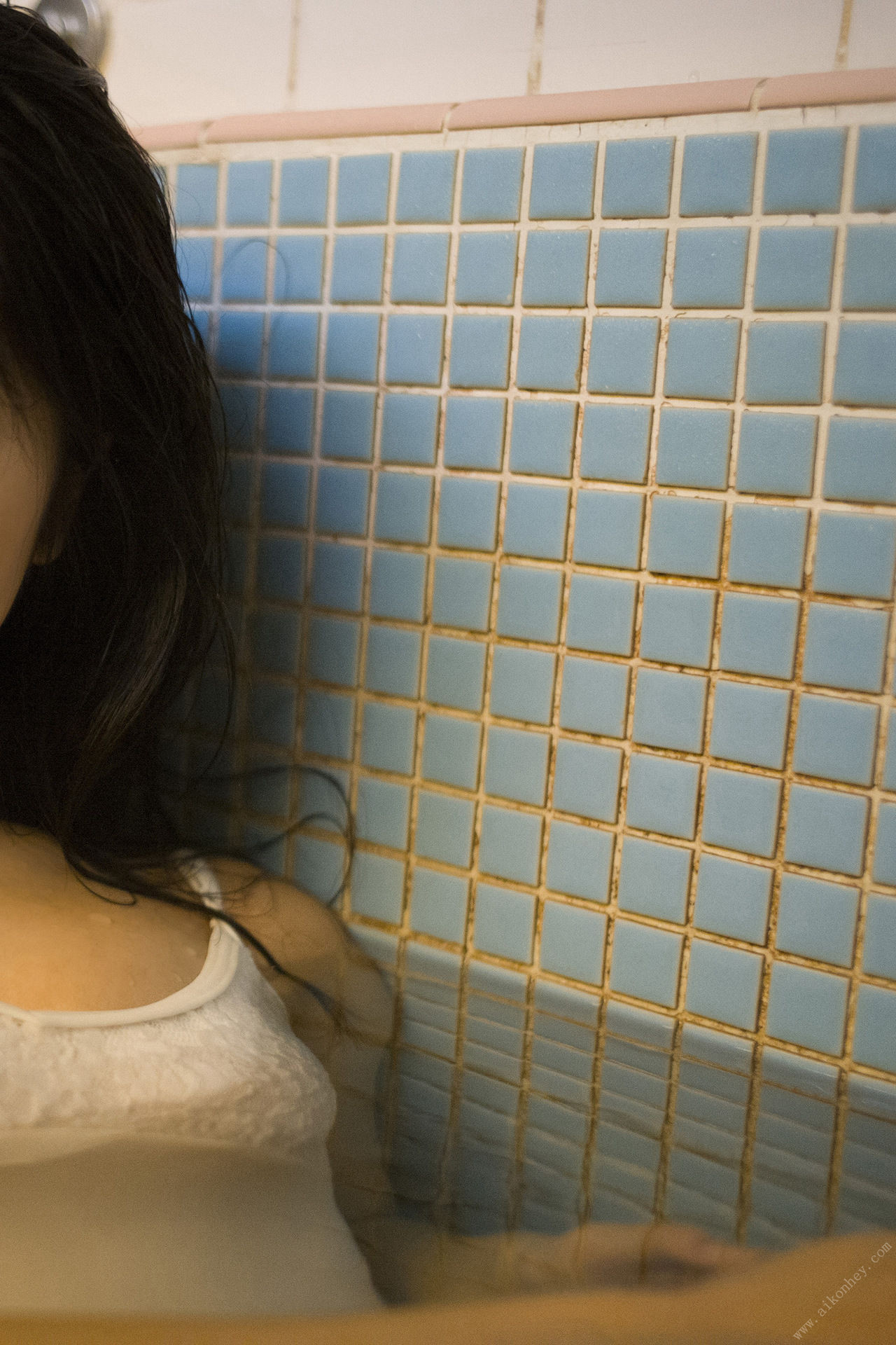 Rio Yoshida 吉田莉桜, EX大衆デジタル写真集 : 10 「謙虚な美徳」 Set.01