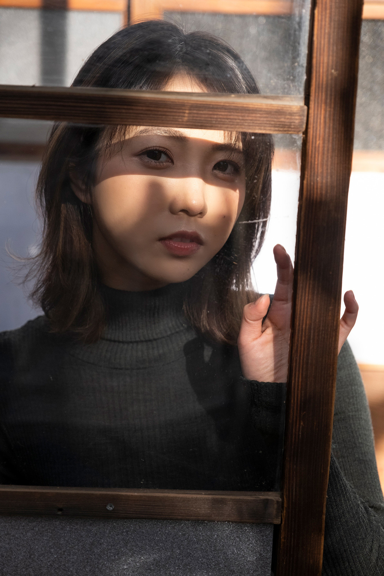 Makoto Toda 戸田真琴, 週刊ポストデジタル写真集 「さよならのかわりに」 Set.01