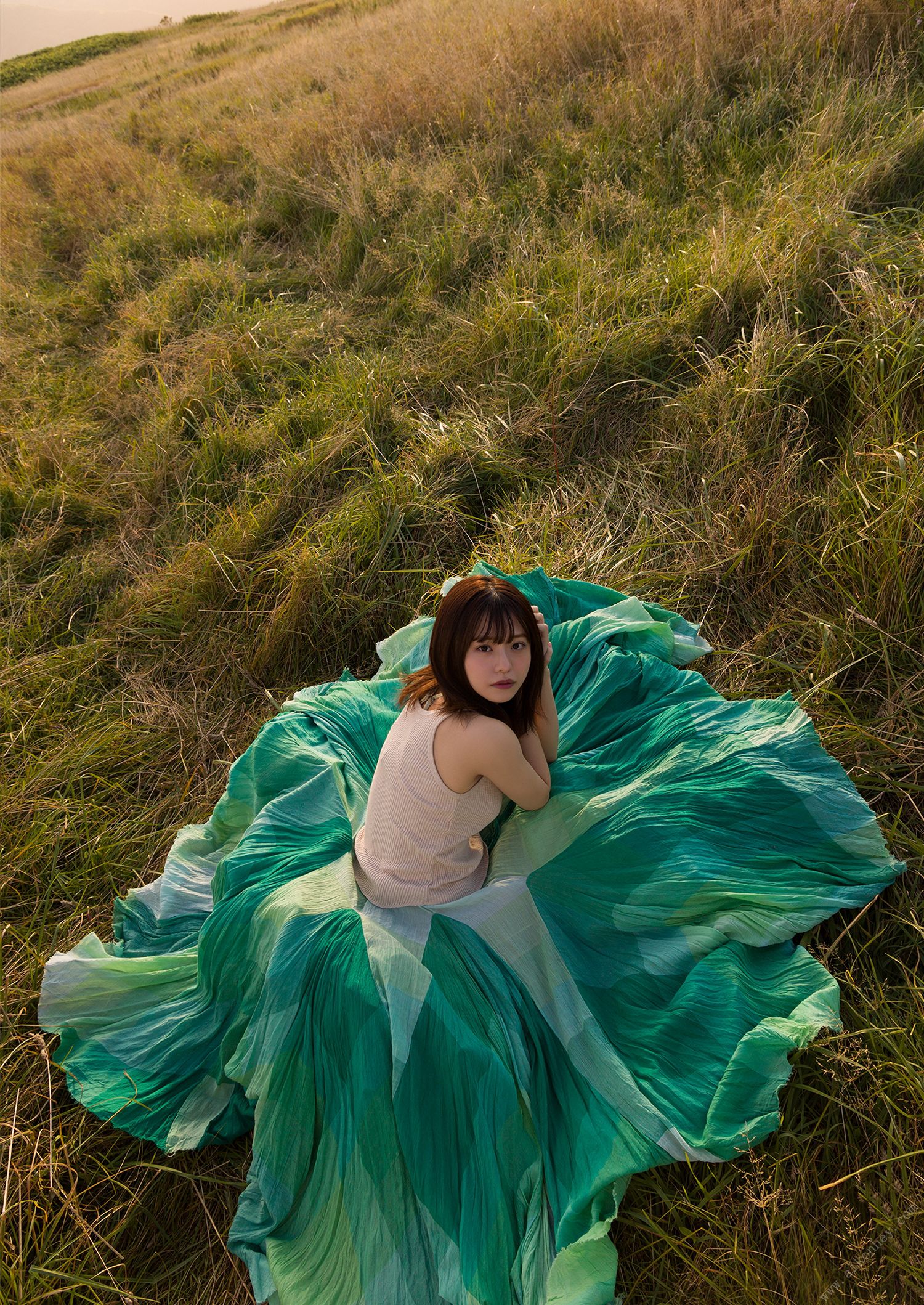 Yui Asakura 浅倉唯, YJ Photo Book 「イツザイ。完全アナザーカットver.」 Set.01