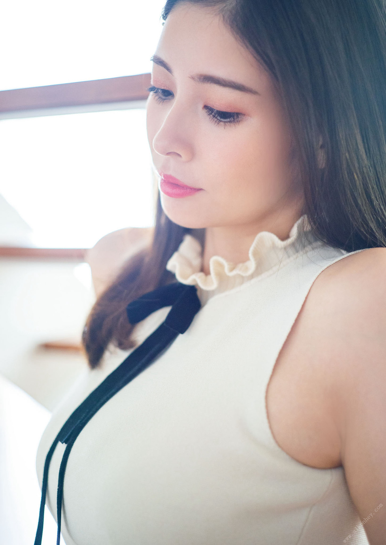 Ayumi Tokumaru 得丸あゆみ, 1st写真集 得あゆ Set.03