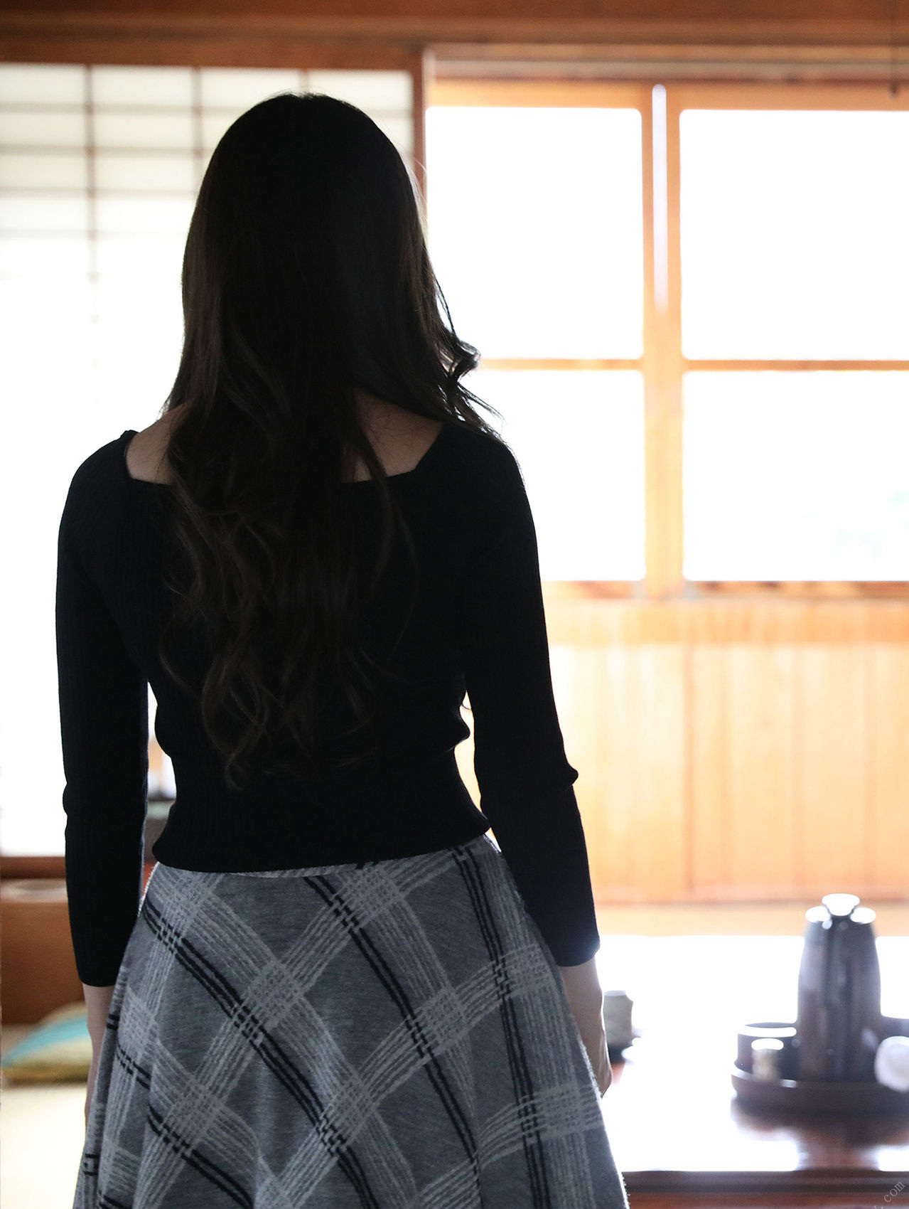 美乃すずめ 小野夕子, 週刊ポストデジタル写真集 神戸の女ＶＳ湘南の女 愛をちょうだい Set.01