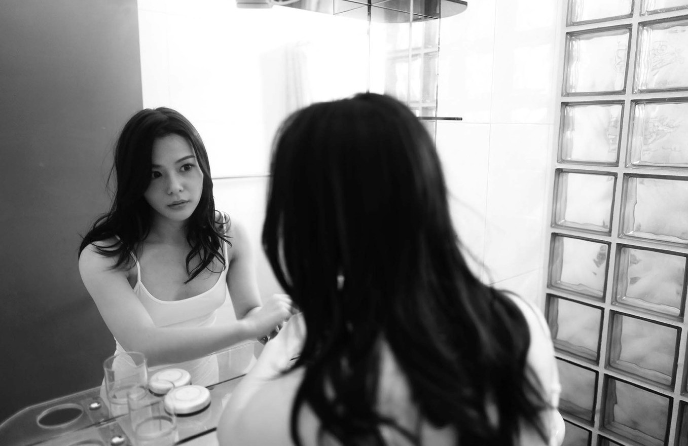 Nene Yoshitaka 吉高寧々, デジタル写真集 「Revelation」 EPISODE：Final Set.04