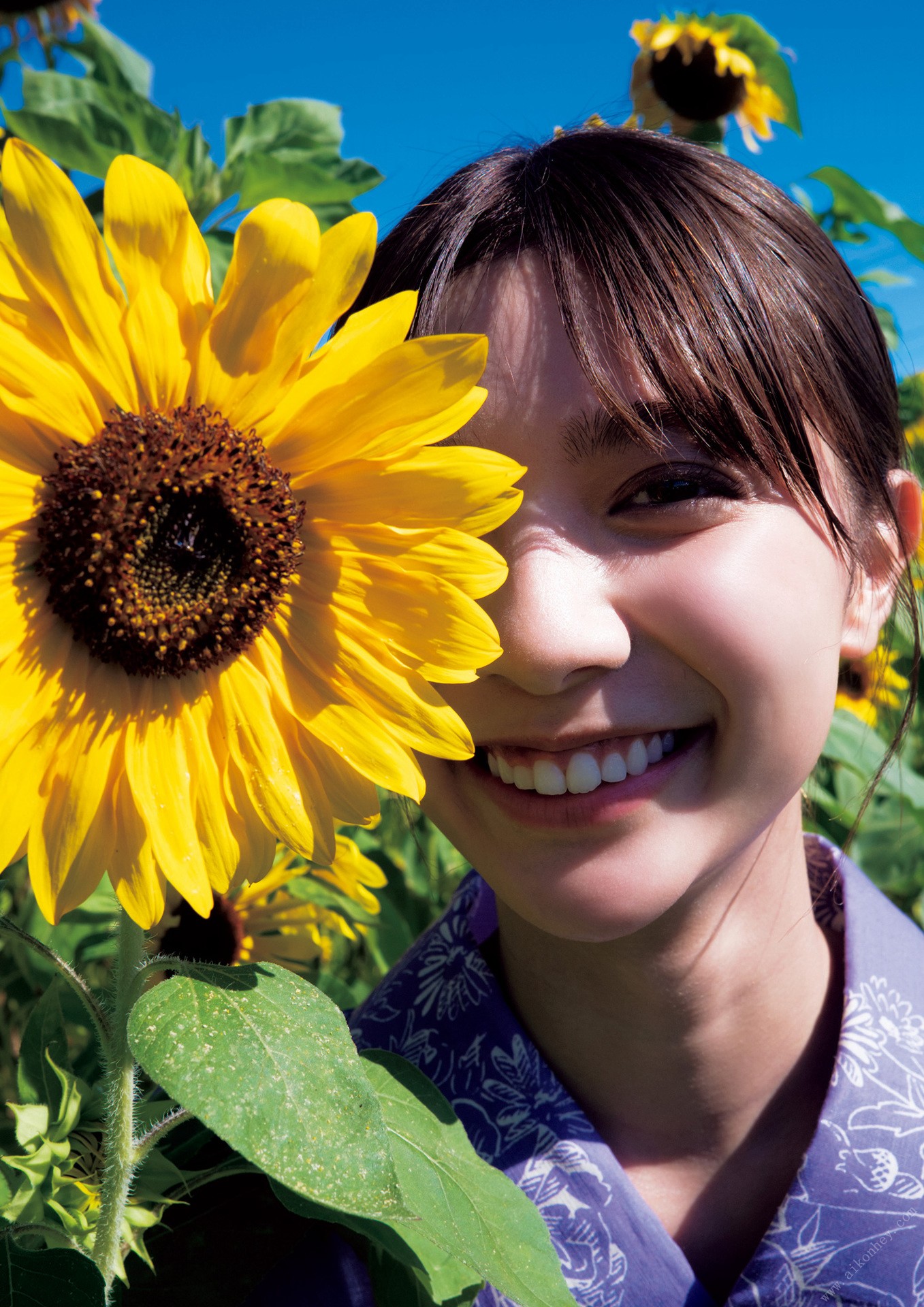 Asuka Kawazu 川津明日香, ファースト写真集 「明日から。」 Set.02