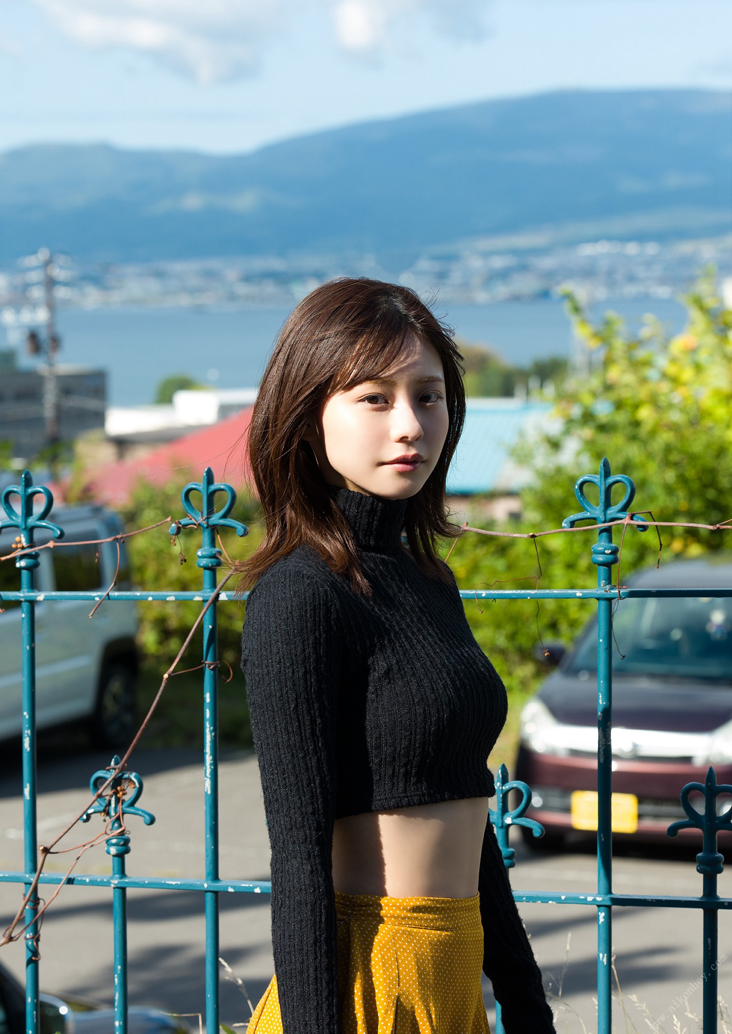 Yui Asakura 浅倉唯, YJ Photo Book 「イツザイ。完全アナザーカットver.」 Set.01