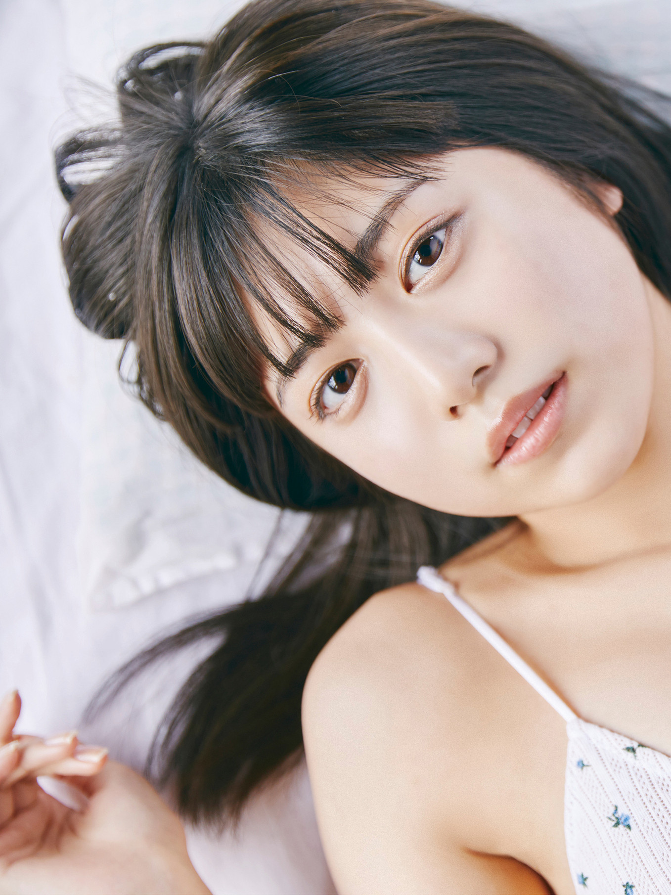 Rio Yoshida 吉田莉桜, デジタル写真集 気づいたら、恋 Set.01