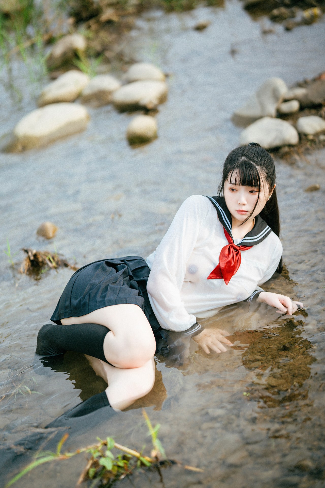 落落Raku, 写真集 閃光少女 ~Shining Days
