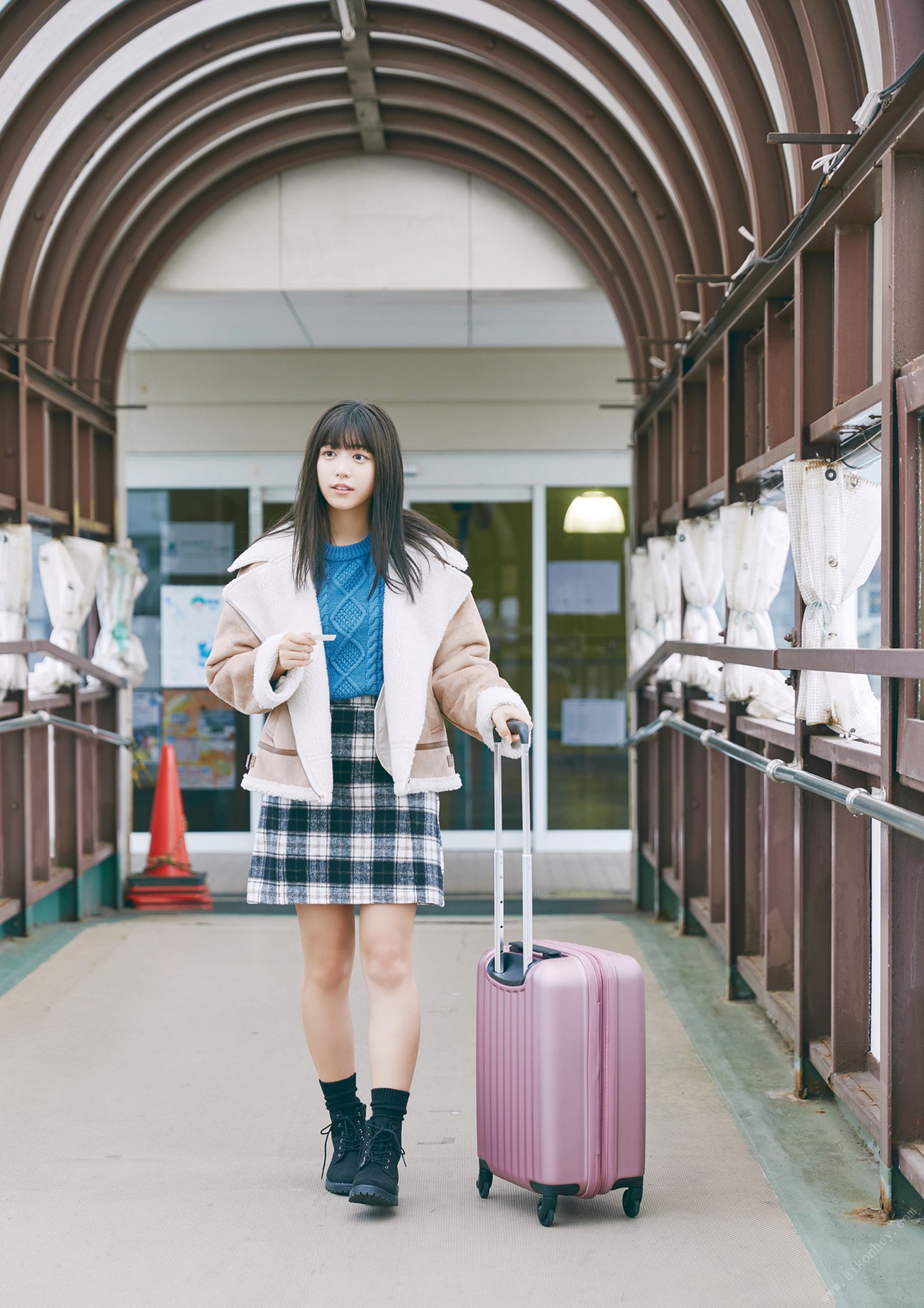Rio Yoshida 吉田莉桜, デジタル写真集 気づいたら、恋 Set.01