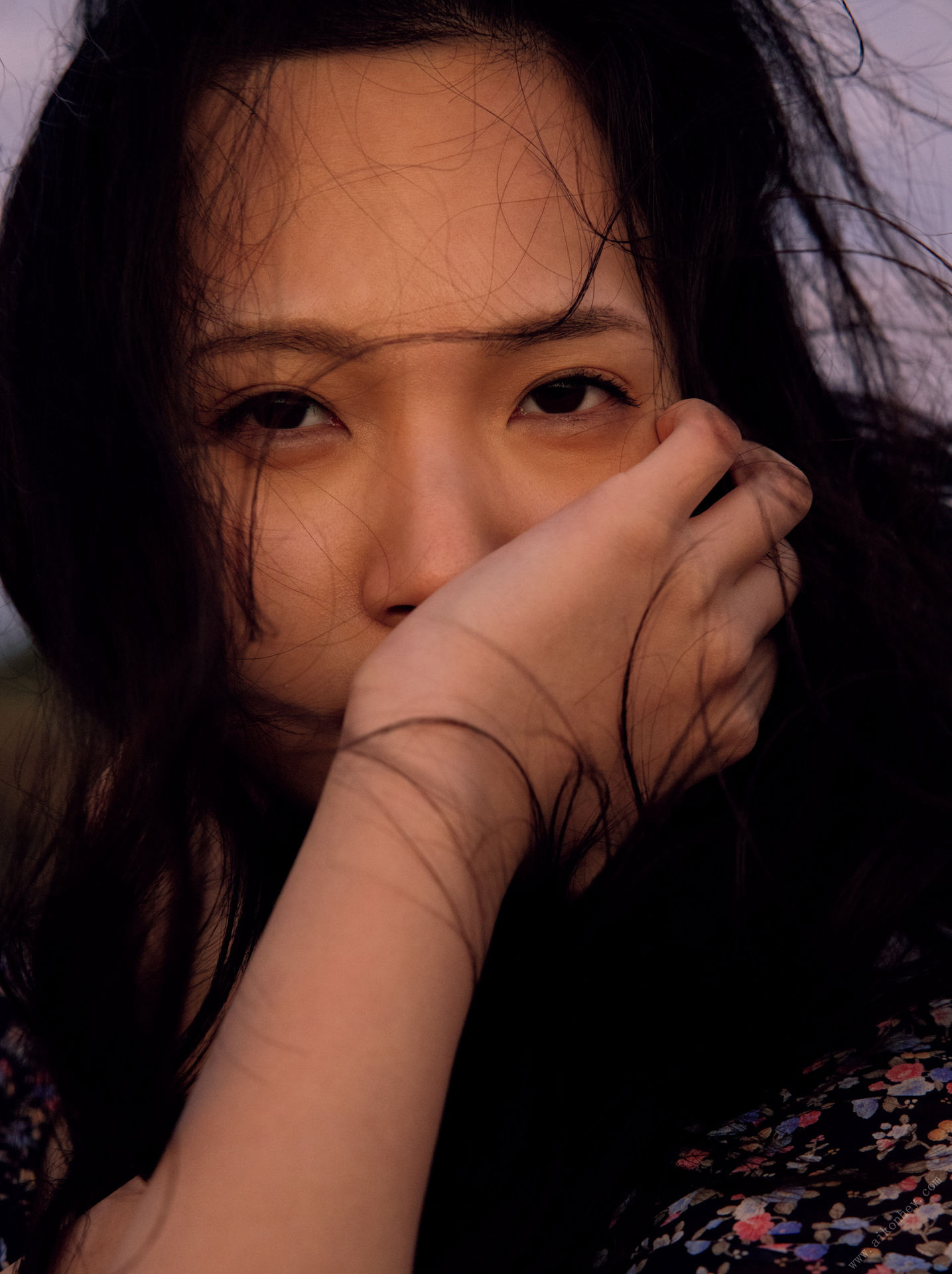 Miho Machiyama 街山みほ, デジタル写真集 「Ｓｃａｒｌｅｔ」 Set.06
