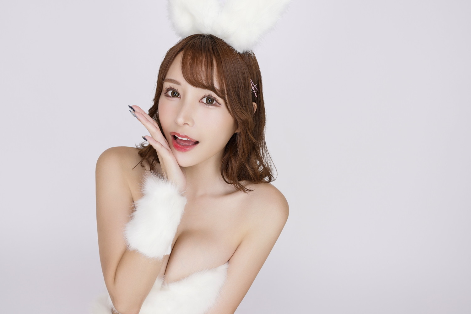 Mayuki Ito 伊藤舞雪, 歳末新春SUPERキャンペーン 2022-2023 せくしーこれんくしょん