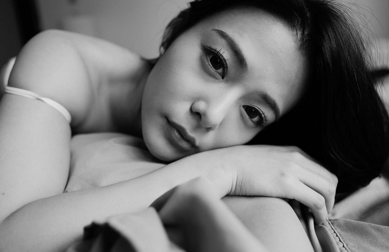Nene Yoshitaka 吉高寧々, デジタル写真集 「Revelation」 EPISODE：Final Set.04