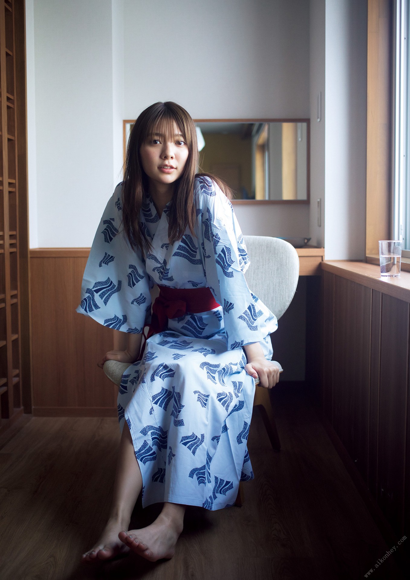 Asuka Kawazu 川津明日香, ファースト写真集 「明日から。」 Set.02