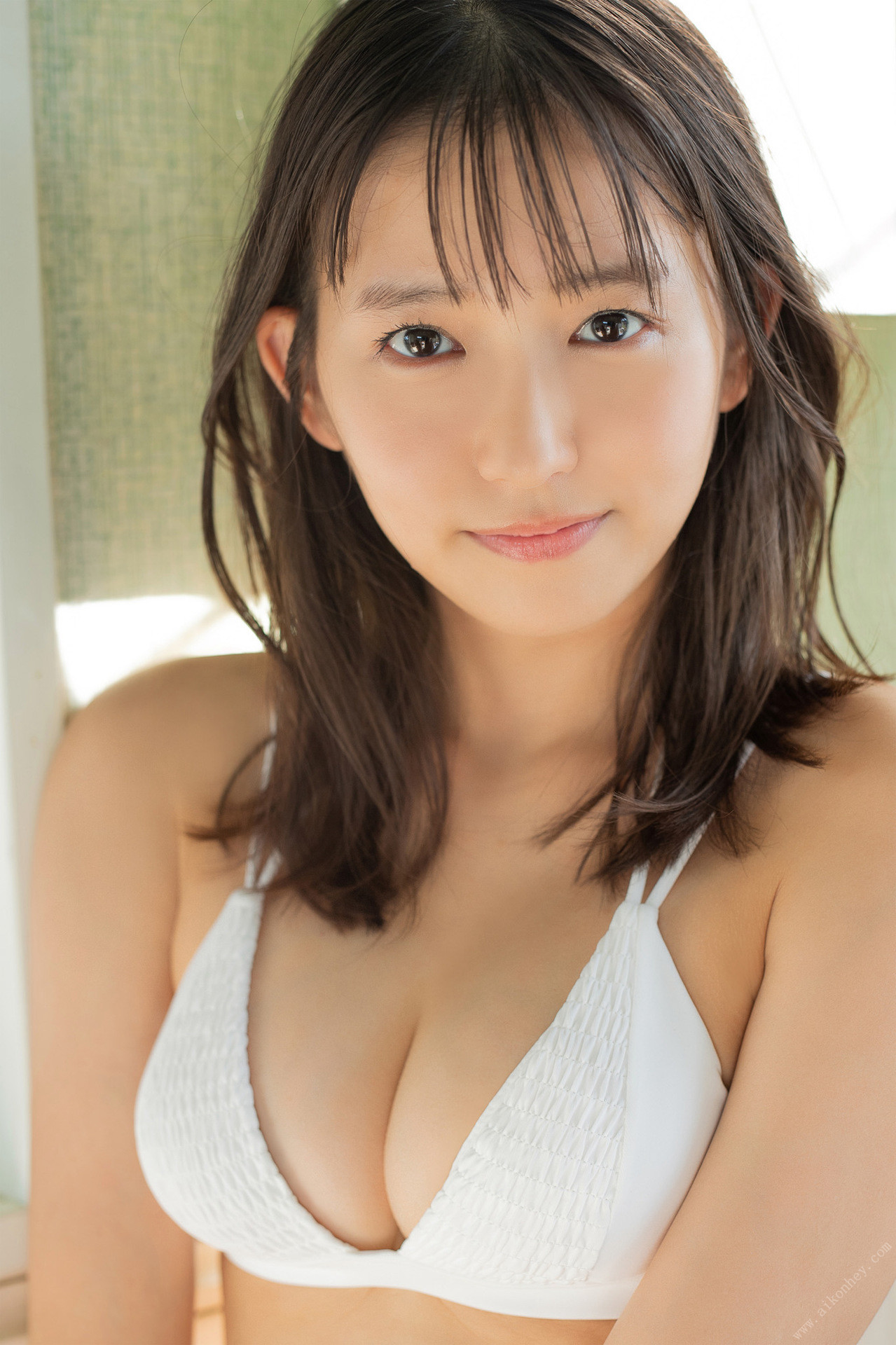 Nene Shida 志田音々, 週刊現代デジタル写真集 卒業旅行 Set.01
