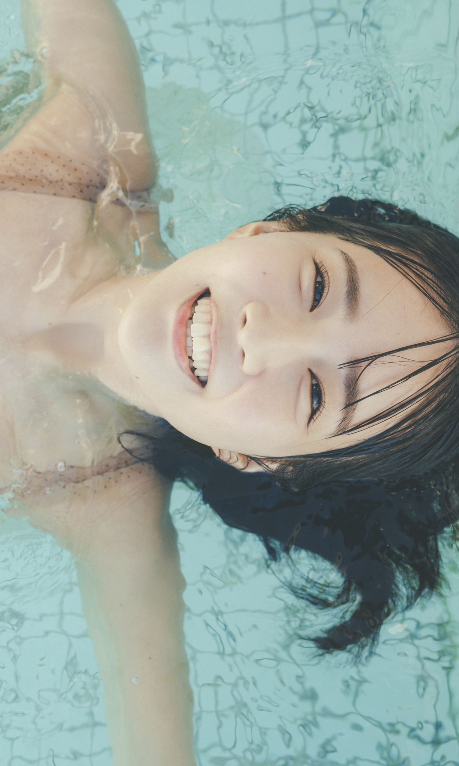 Amau Kisumi 天羽希純, 週プレ Photo Book 「絶好調」 Set.03