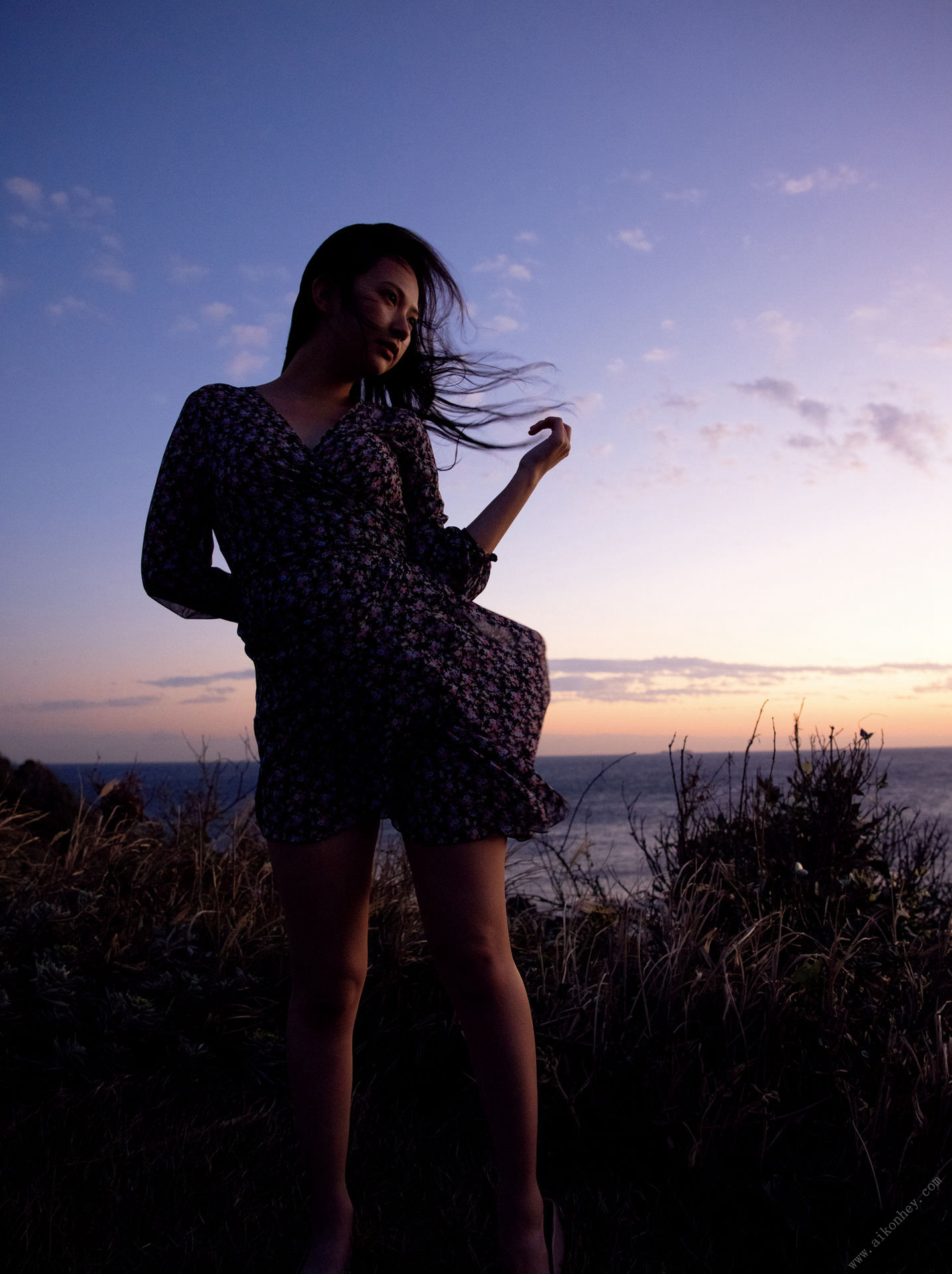 Miho Machiyama 街山みほ, デジタル写真集 「Ｓｃａｒｌｅｔ」 Set.06