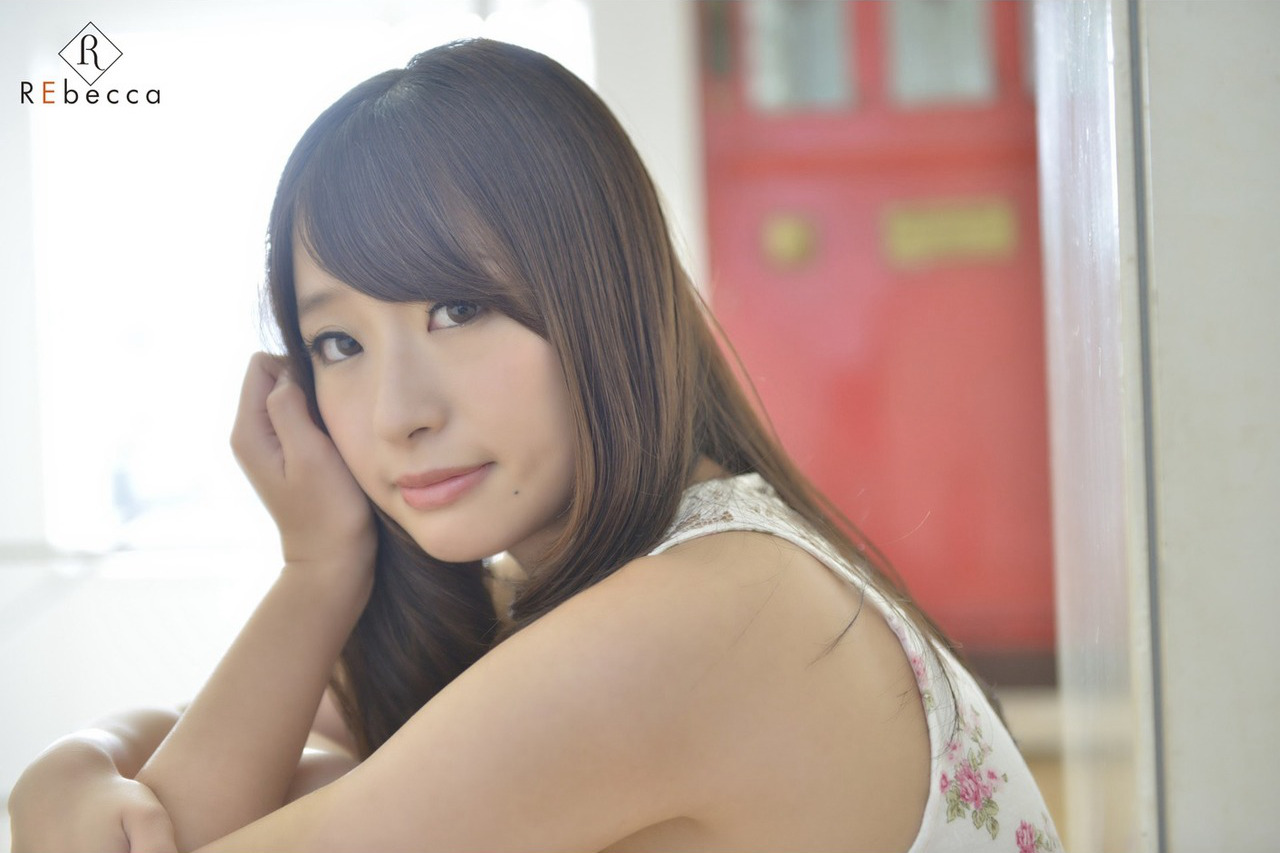 Saki Hatsumi 初美沙希, Rebecca 写真集 ヒミツのさきっぽ Set.03