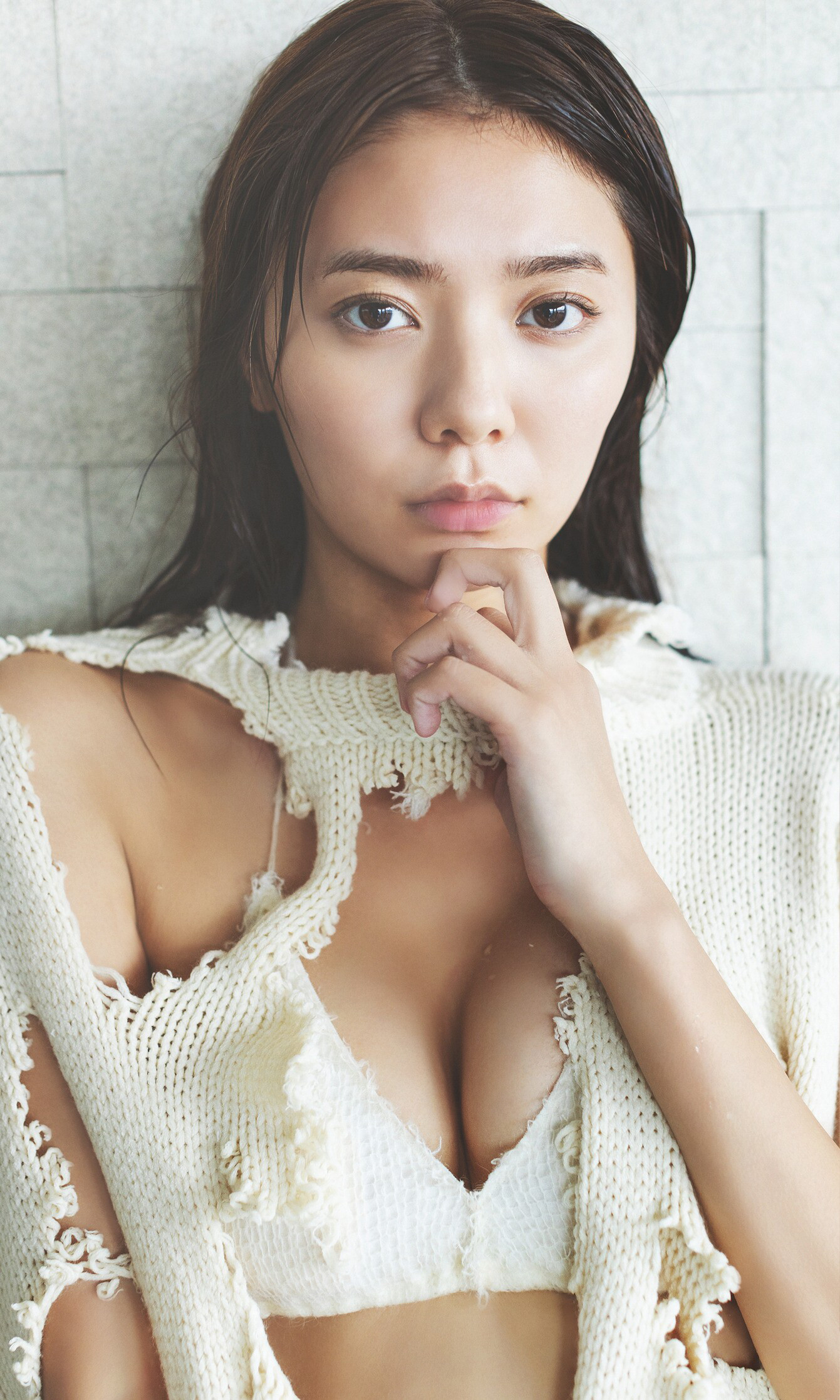 Asuka Kawazu 川津明日香, 写真集 「冬に咲くWinter Flower」 Set.01