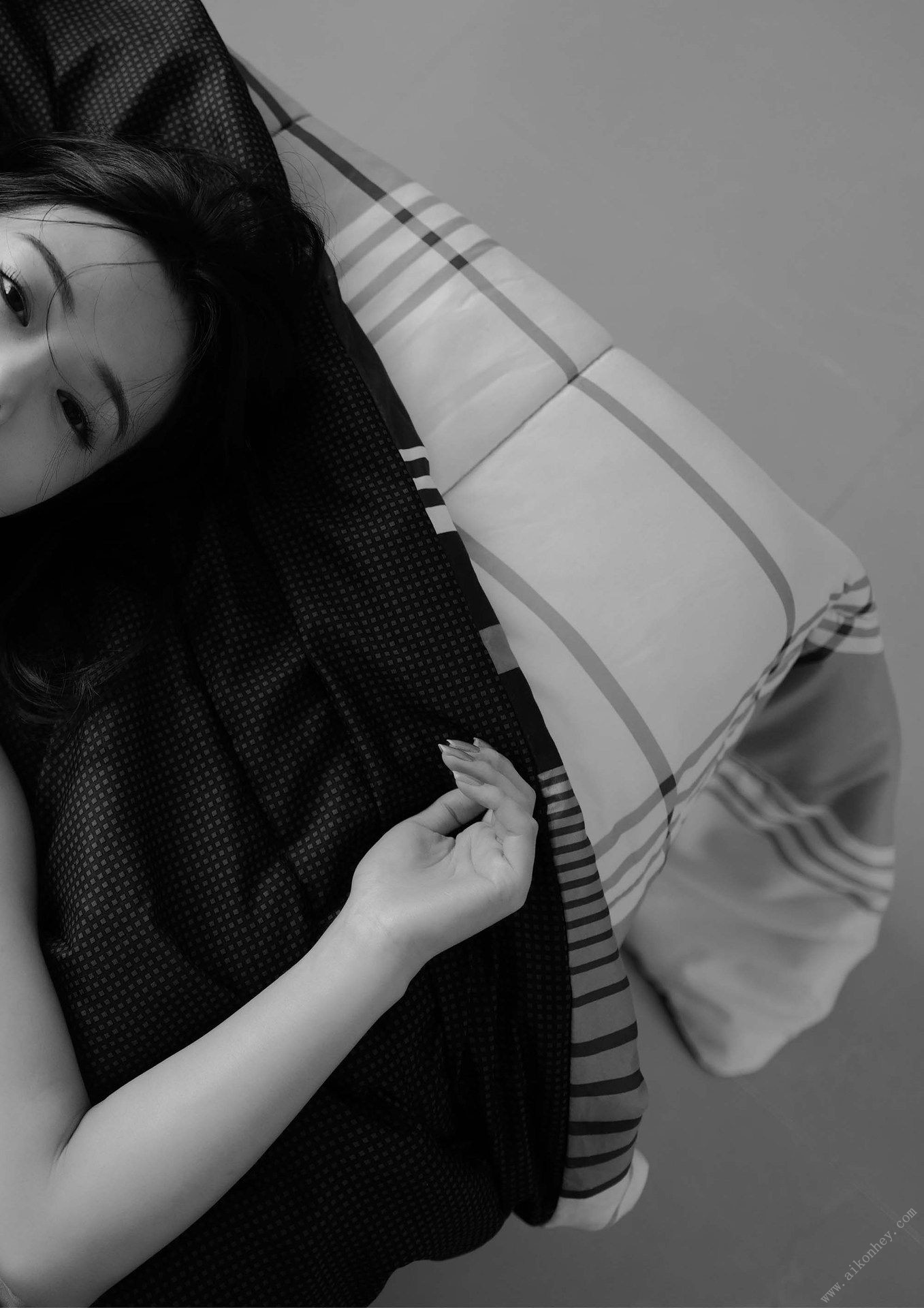 Nene Yoshitaka 吉高寧々, デジタル写真集 「Revelation」 EPISODE：Final Set.04