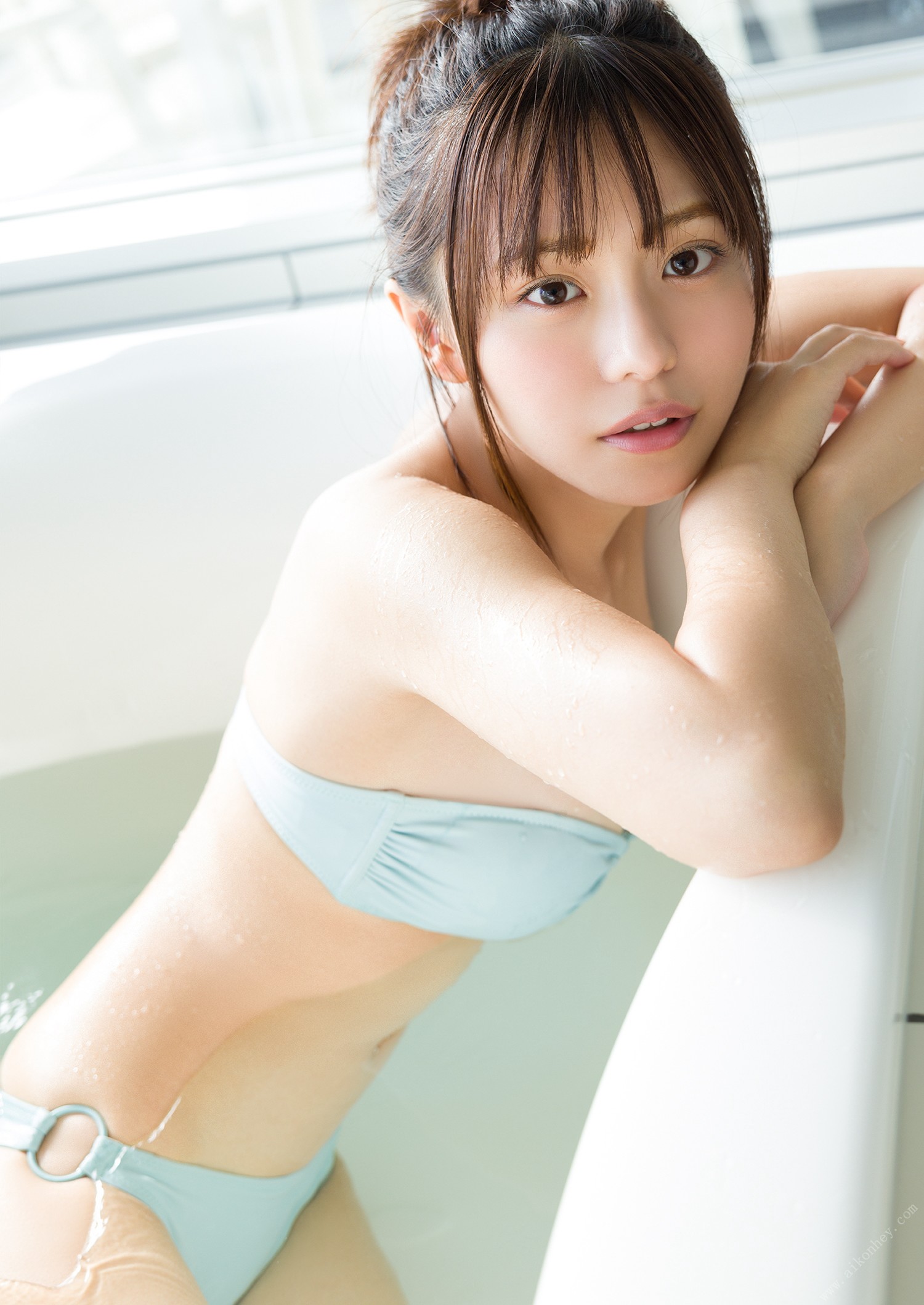 Yui Asakura 浅倉唯, YJ Photo Book 「イツザイ。完全アナザーカットver.」 Set.02